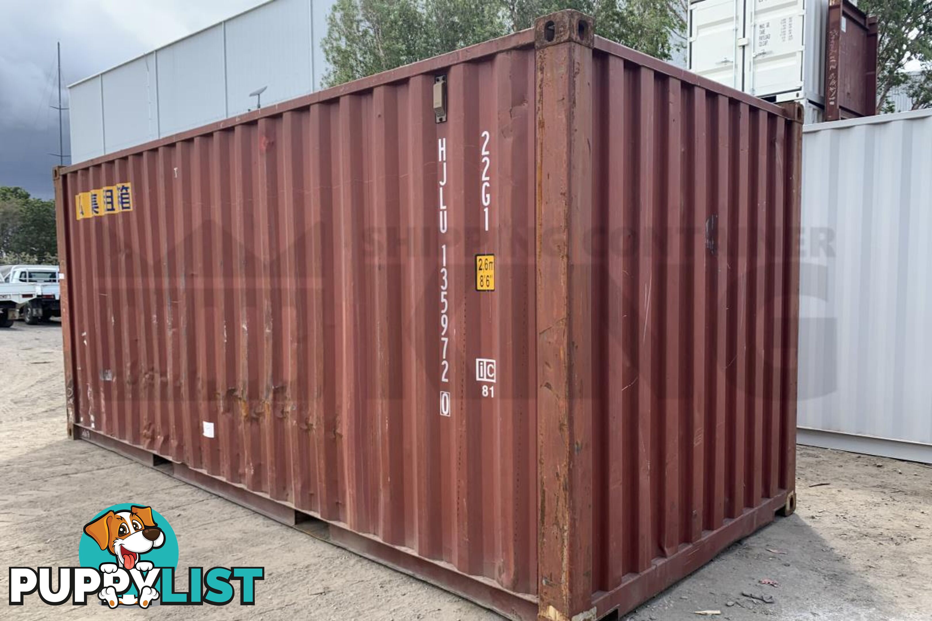 20' STANDARD HEIGHT SHIPPING CONTAINER - in Brisbane