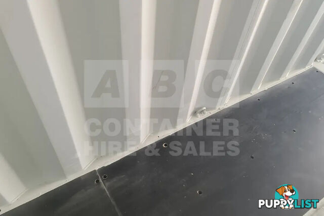 40' HIGH CUBE SHIPPING CONTAINER
