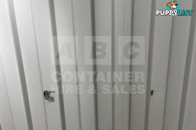20' STANDARD HEIGHT SHIPPING CONTAINER