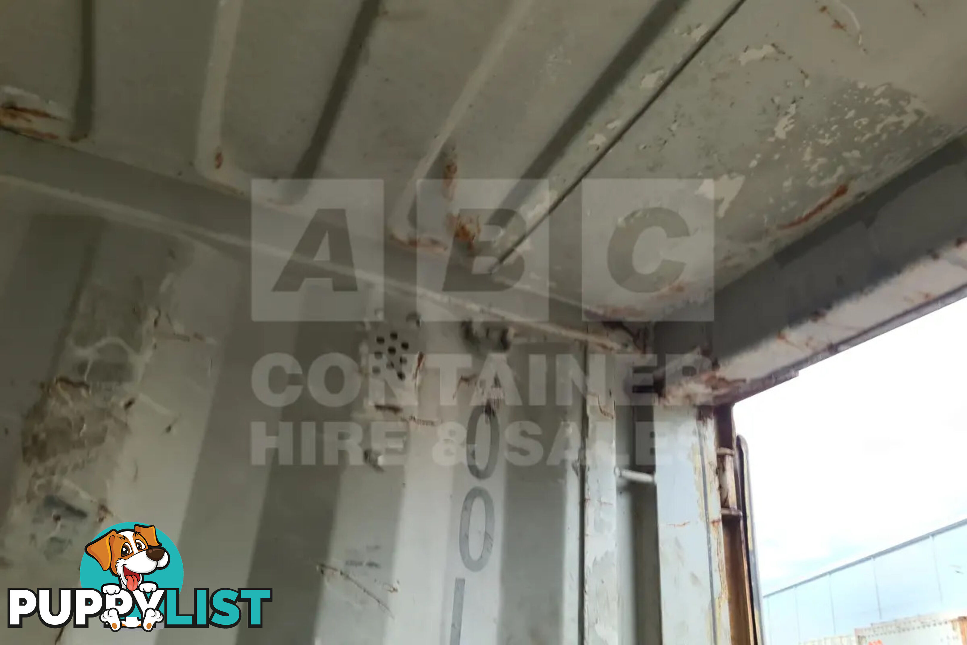 20' STANDARD HEIGHT SHIPPING CONTAINER