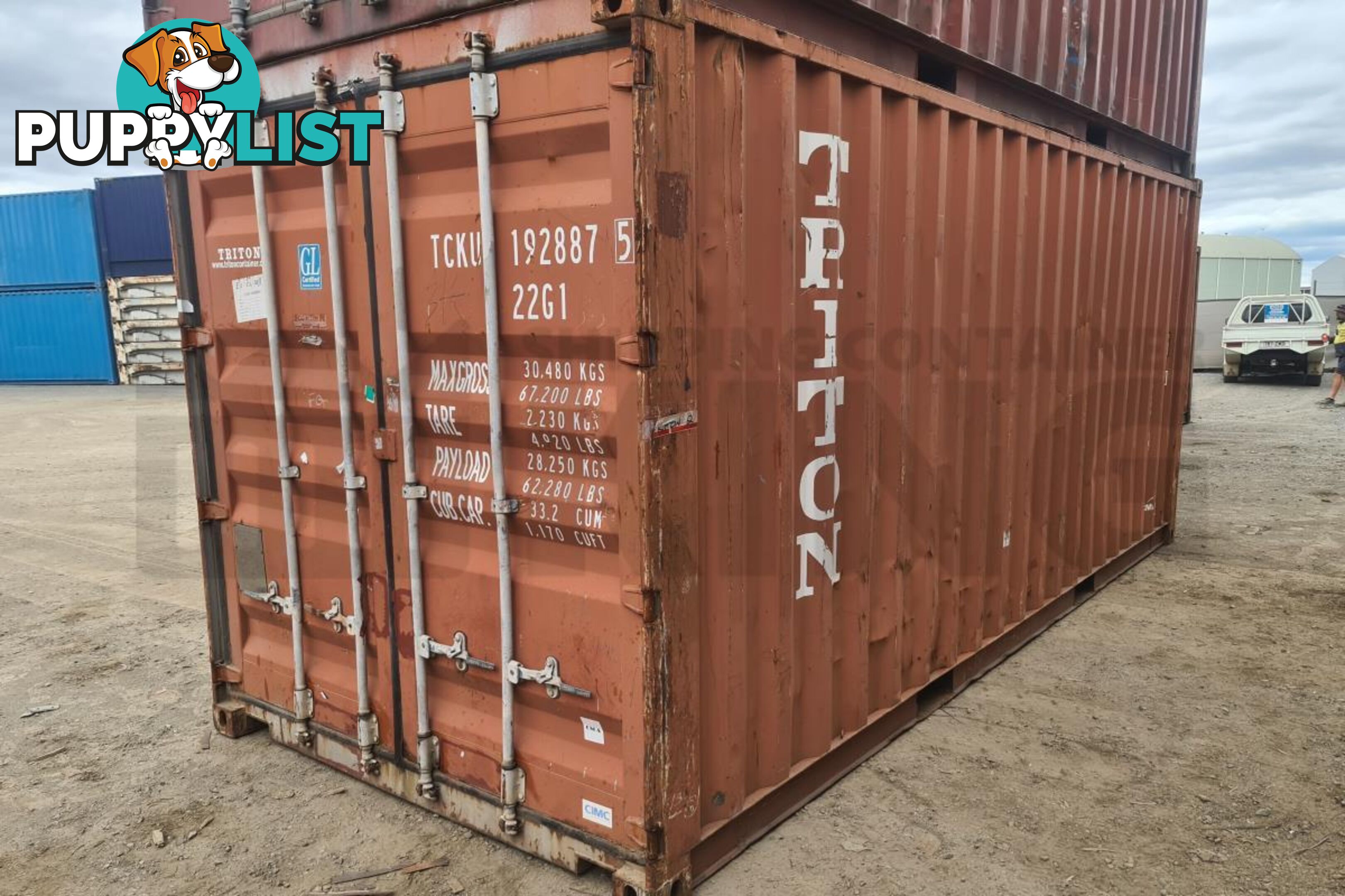 20' STANDARD HEIGHT SHIPPING CONTAINER - in Brisbane