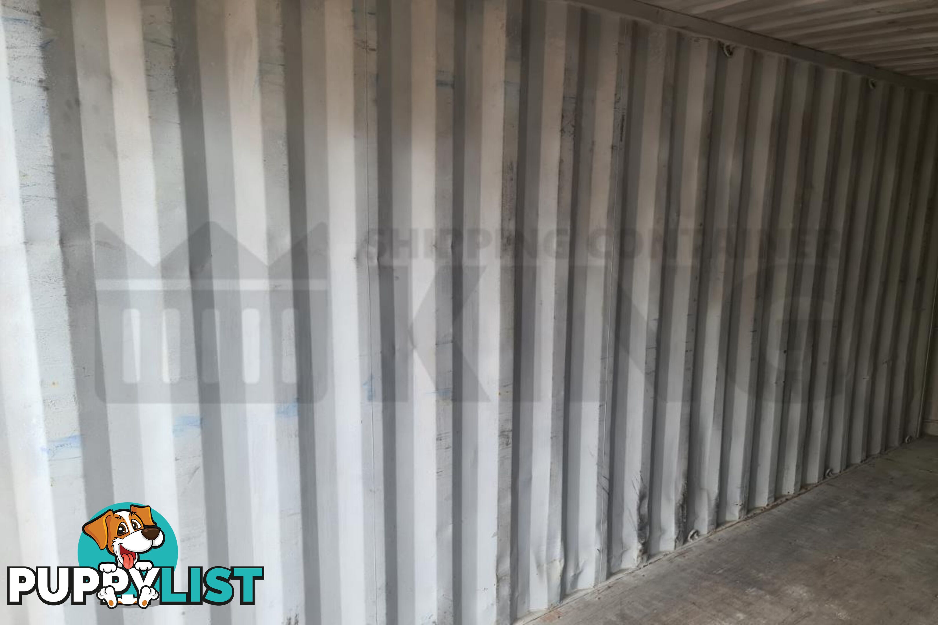 20' STANDARD HEIGHT SHIPPING CONTAINER - in Brisbane