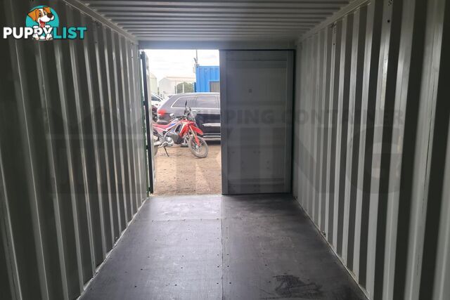 20' STANDARD HEIGHT SHIPPING CONTAINER - in Rockhampton