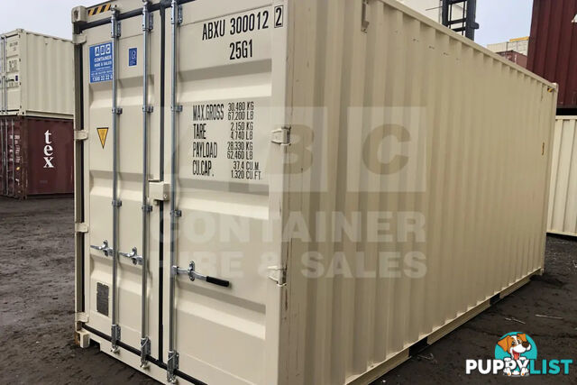 20' HIGH CUBE SHIPPING CONTAINER - in Brisbane