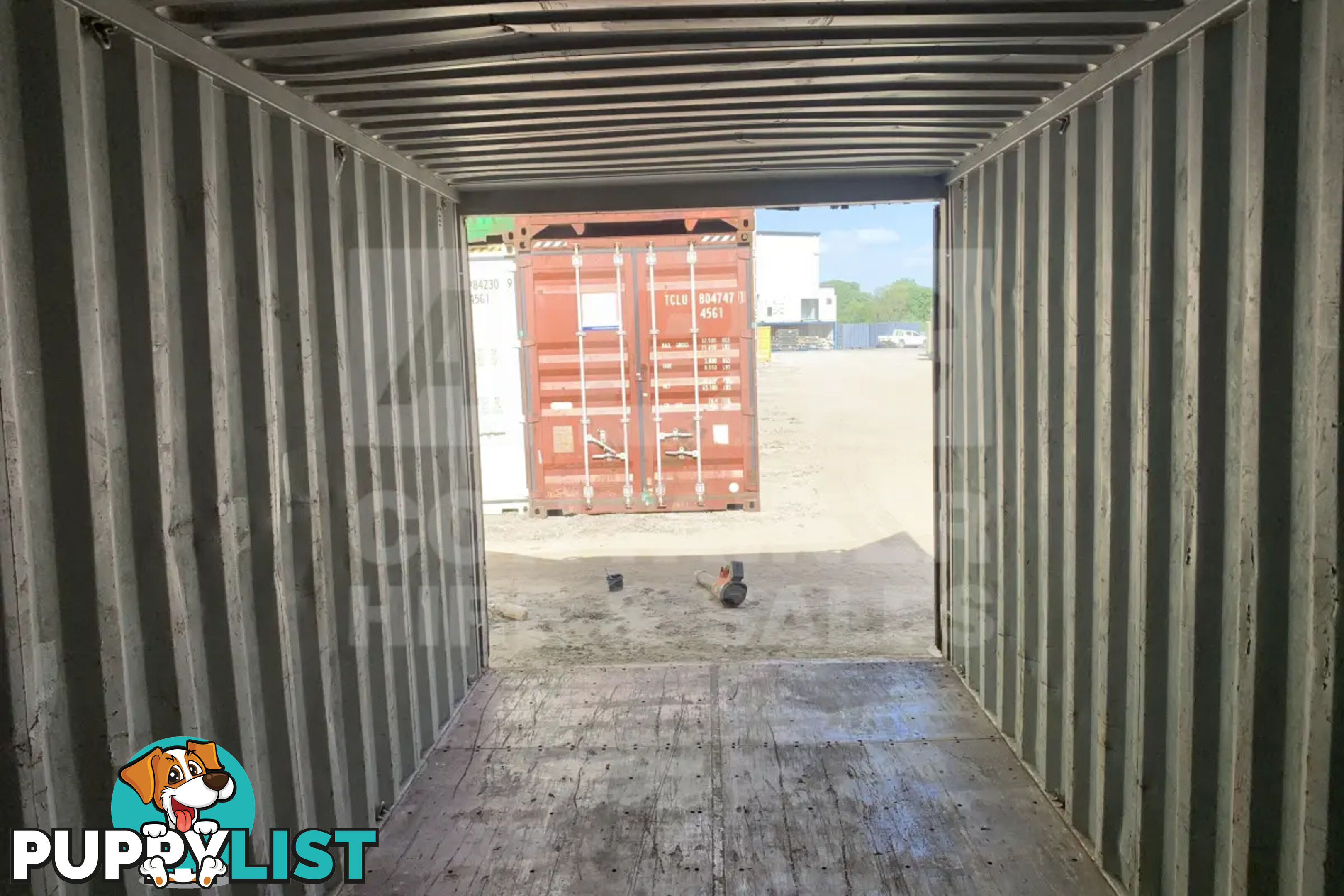 20' STANDARD HEIGHT SHIPPING CONTAINER