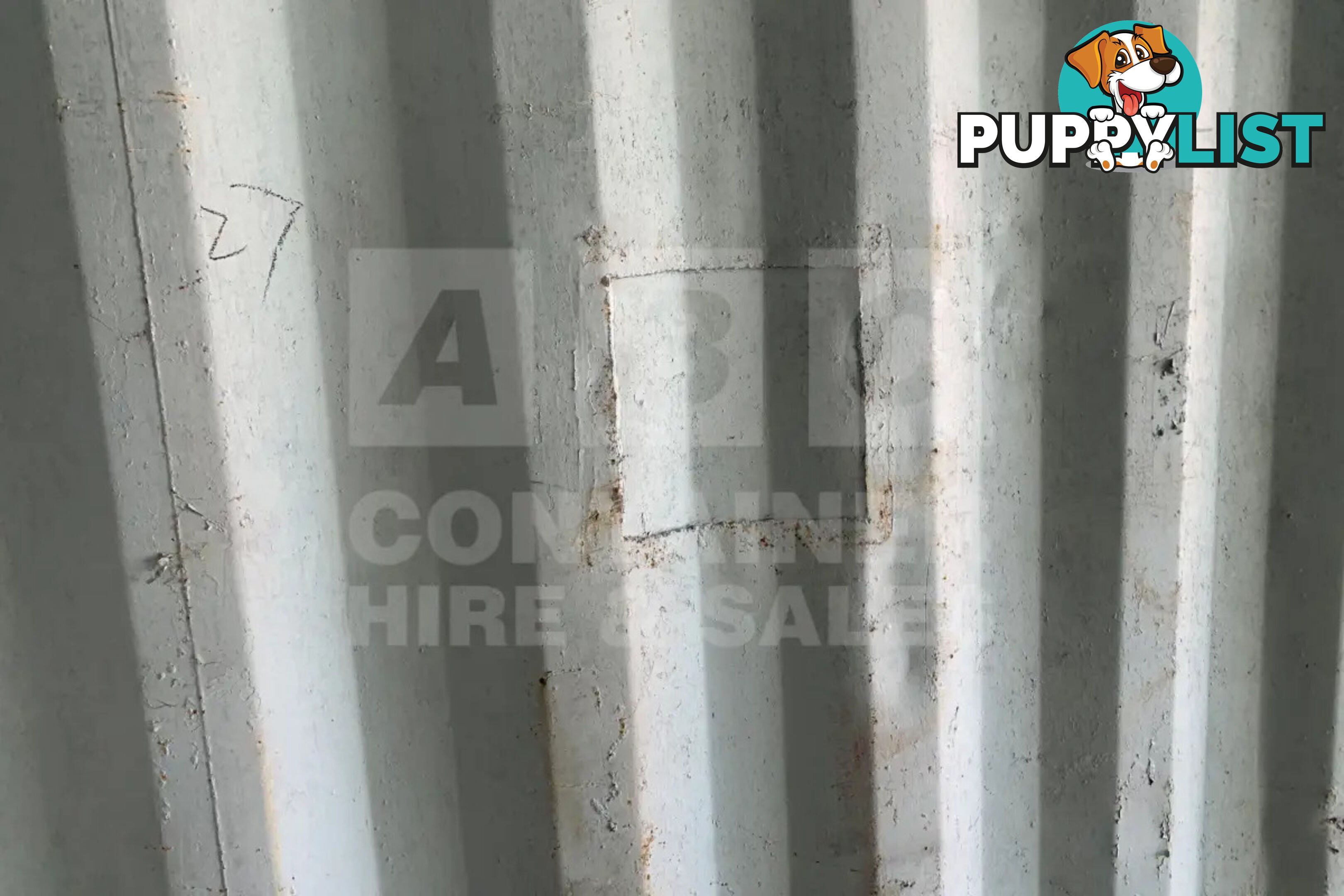 20' STANDARD HEIGHT SHIPPING CONTAINER
