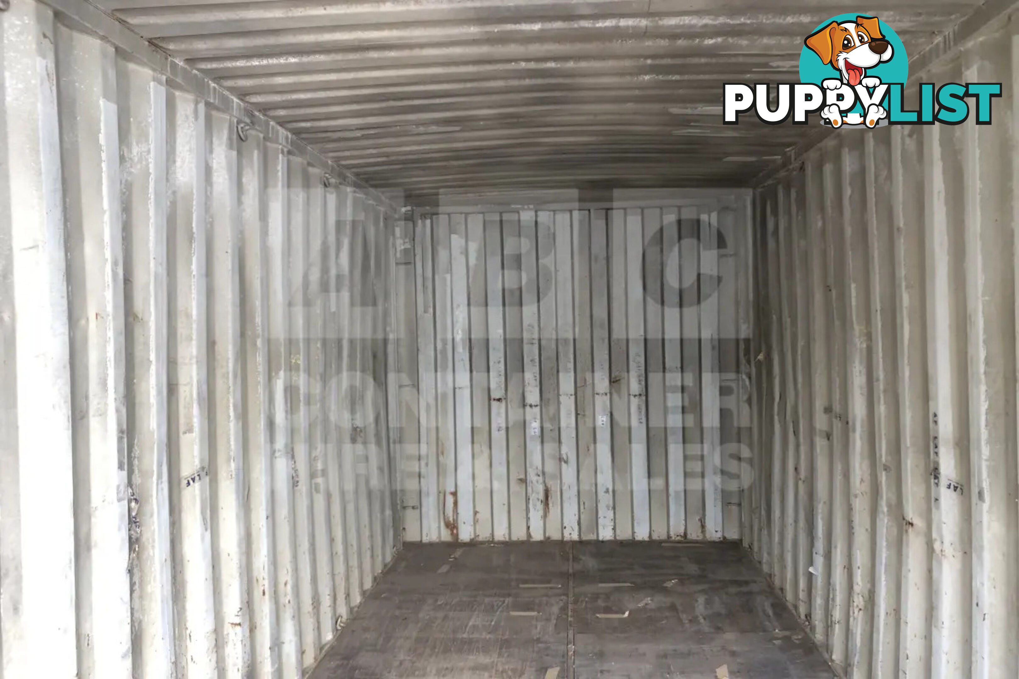 20' STANDARD HEIGHT SHIPPING CONTAINER - in Brisbane