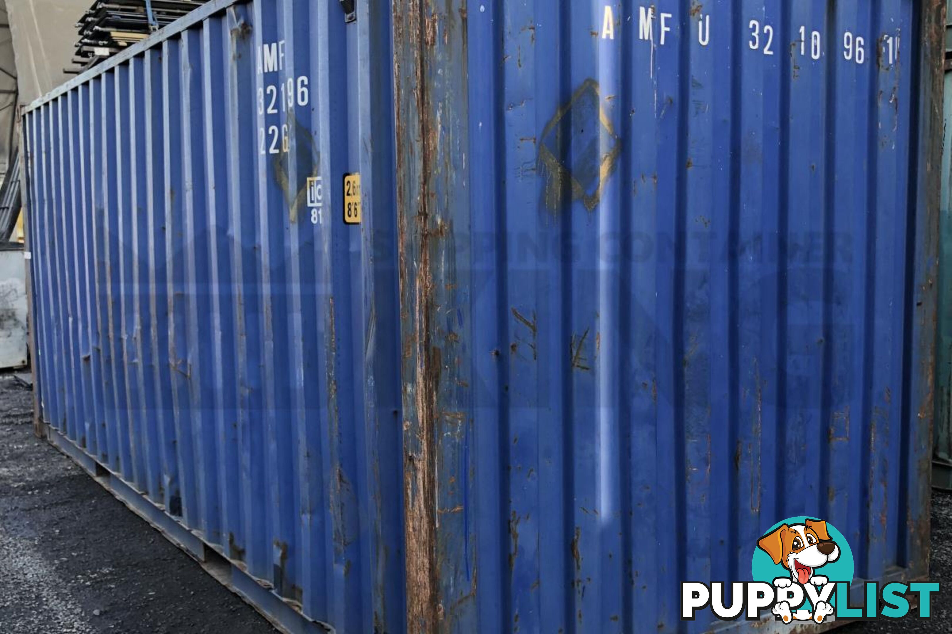 20' STANDARD HEIGHT SHIPPING CONTAINER - in Rockhampton