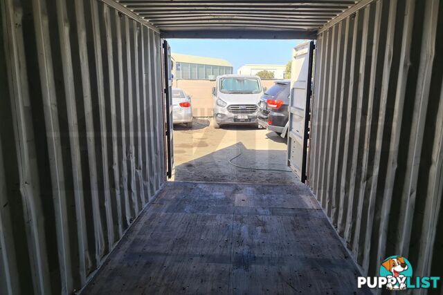 20' STANDARD HEIGHT SHIPPING CONTAINER - in Brisbane