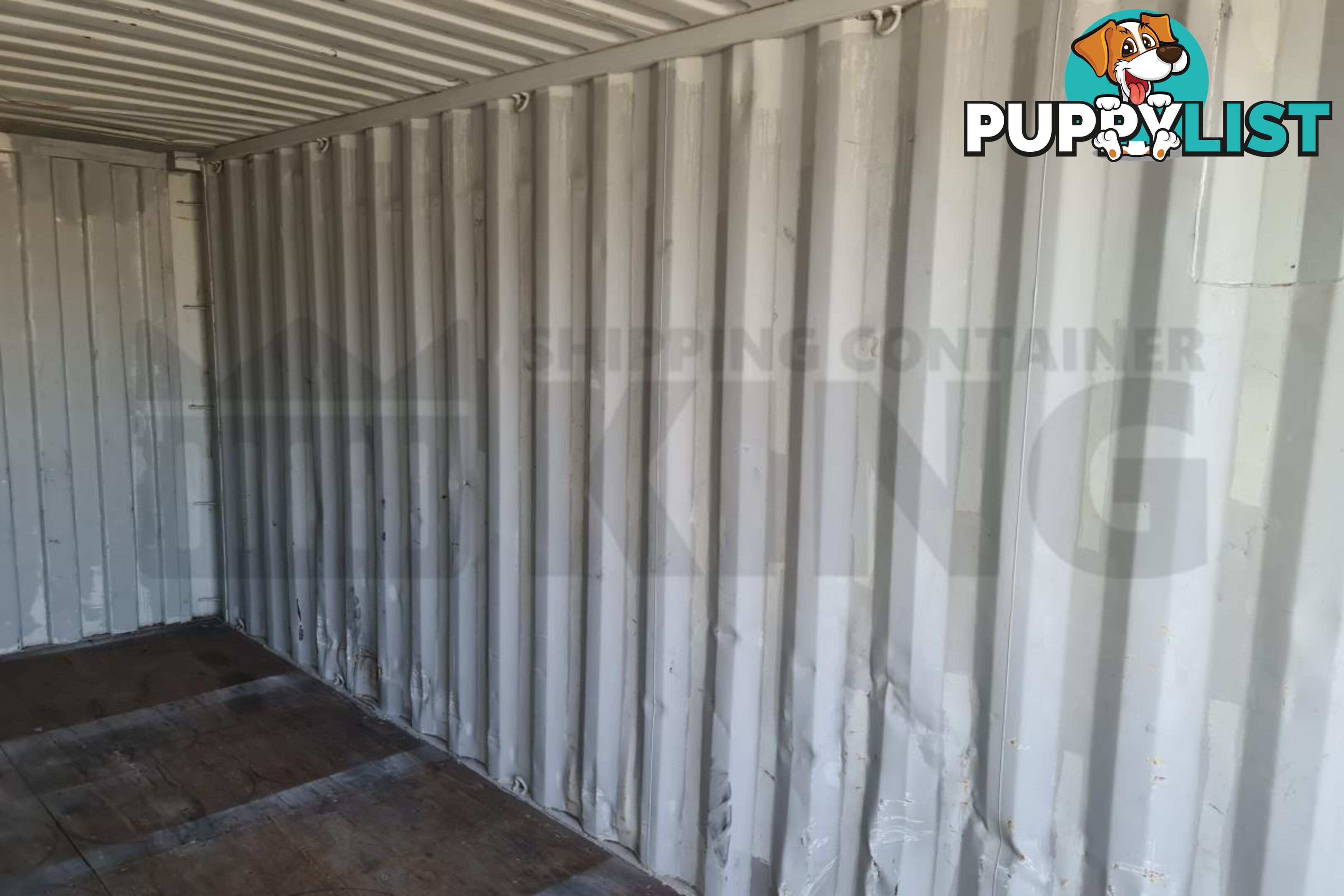 20' STANDARD HEIGHT SHIPPING CONTAINER - in Brisbane