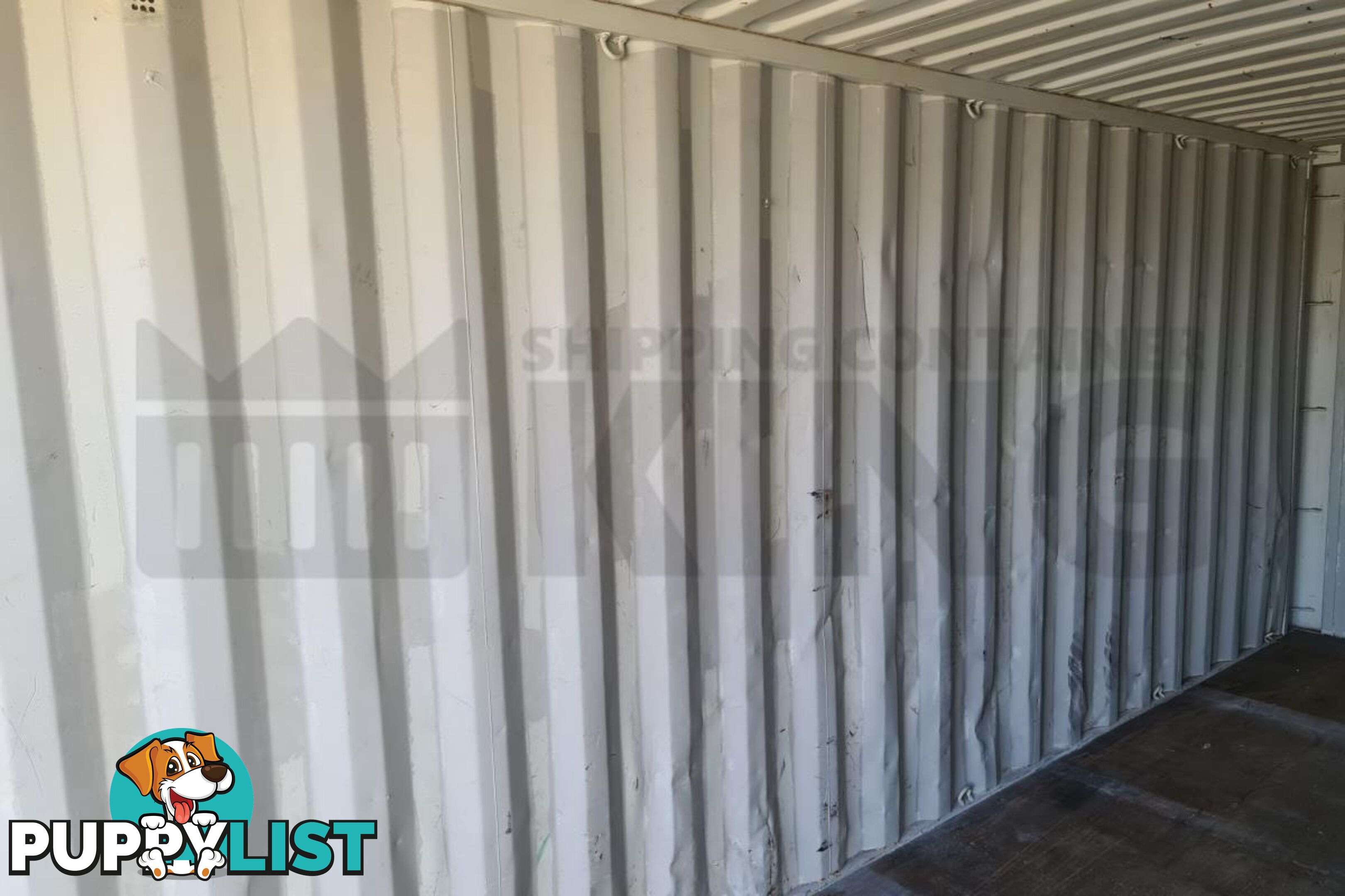 20' STANDARD HEIGHT SHIPPING CONTAINER - in Brisbane