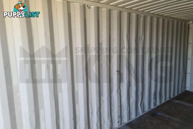 20' STANDARD HEIGHT SHIPPING CONTAINER - in Brisbane