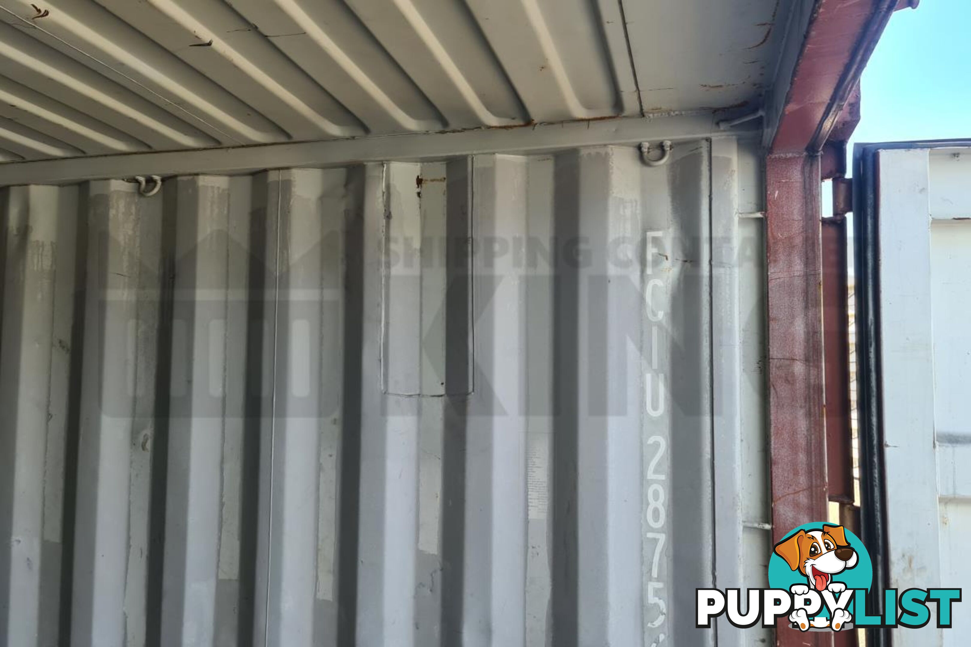 20' STANDARD HEIGHT SHIPPING CONTAINER - in Brisbane