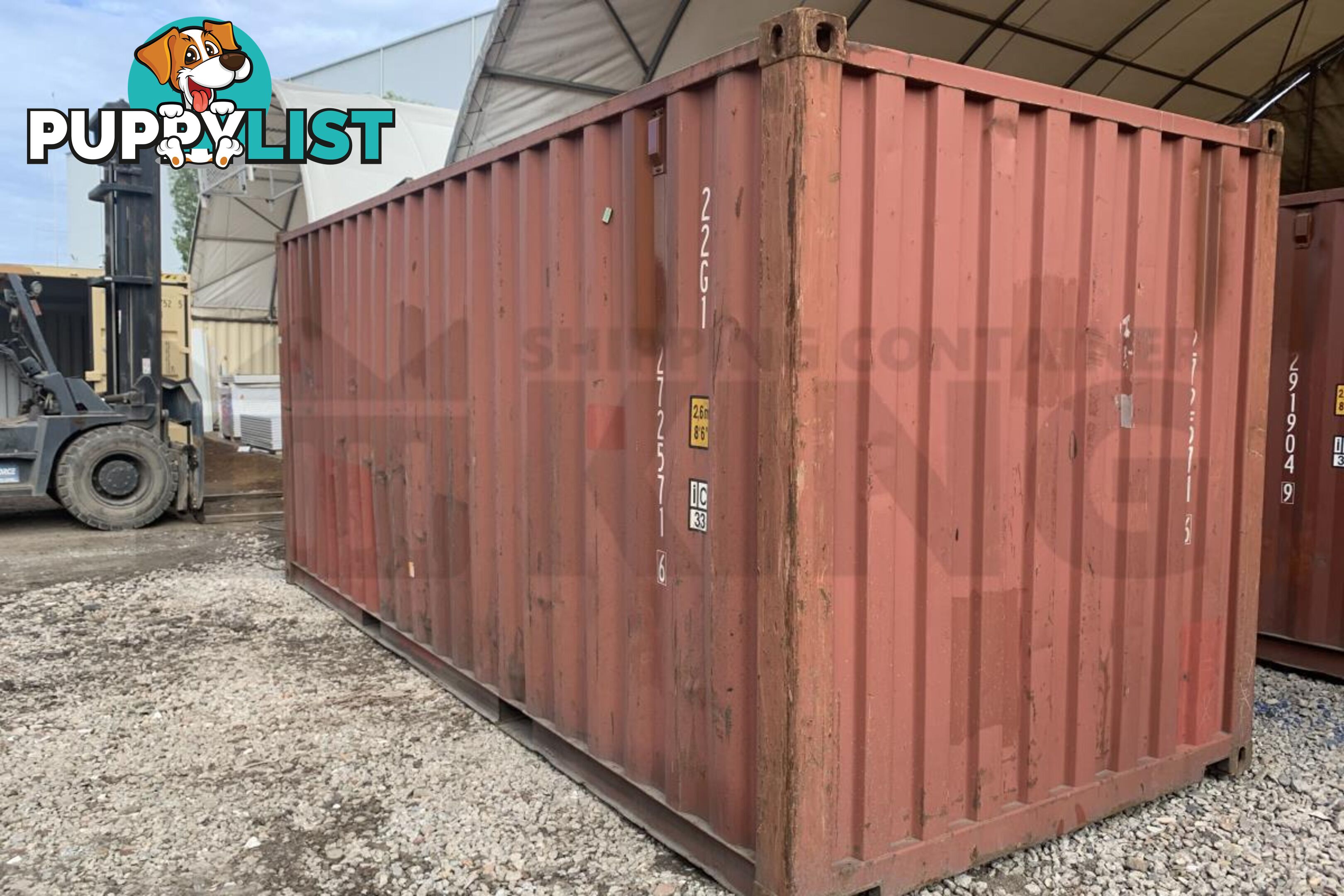 20' STANDARD HEIGHT SHIPPING CONTAINER - in MacKay