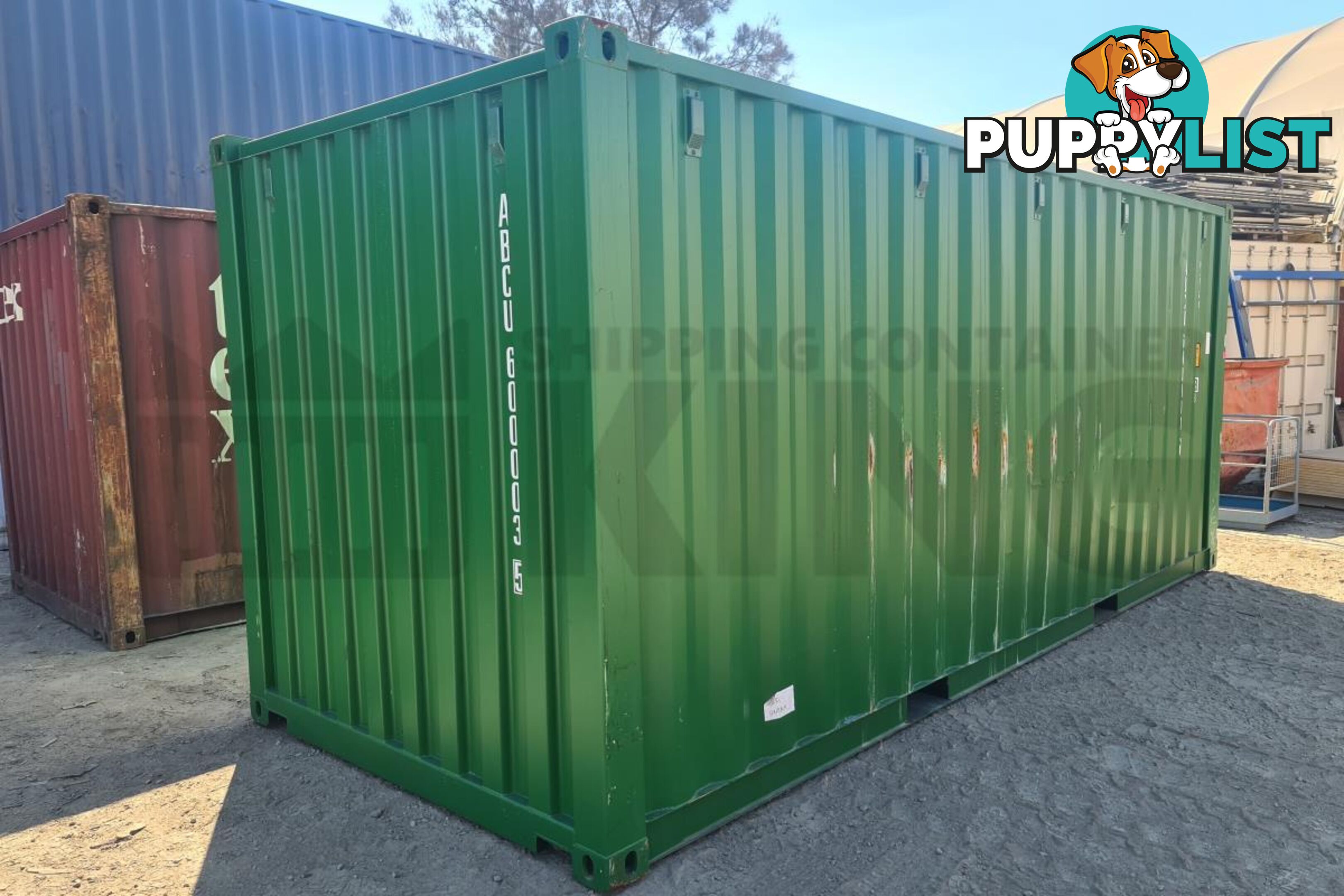 20' STANDARD HEIGHT SHIPPING CONTAINER - in Rockhampton