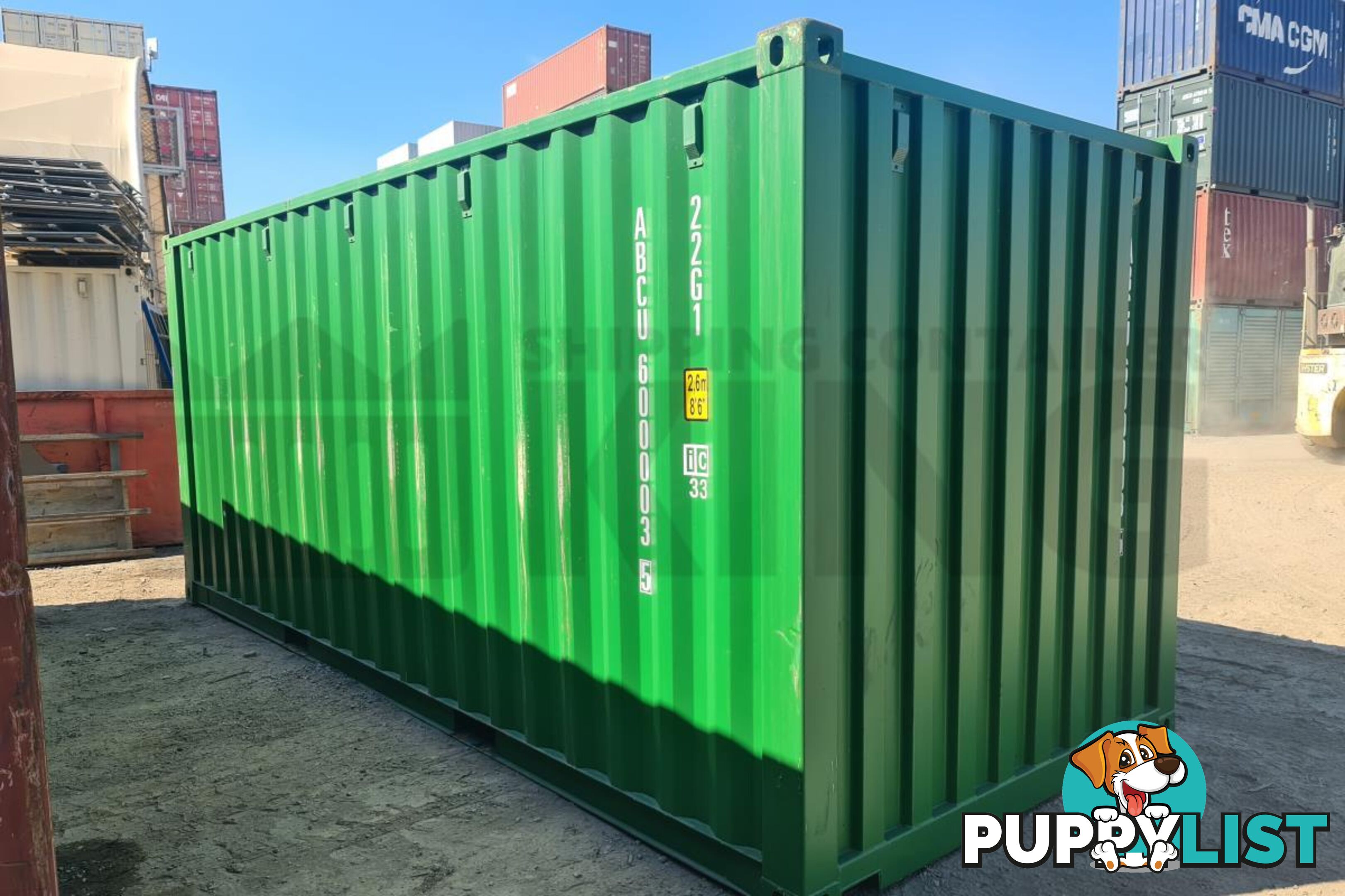 20' STANDARD HEIGHT SHIPPING CONTAINER - in Rockhampton