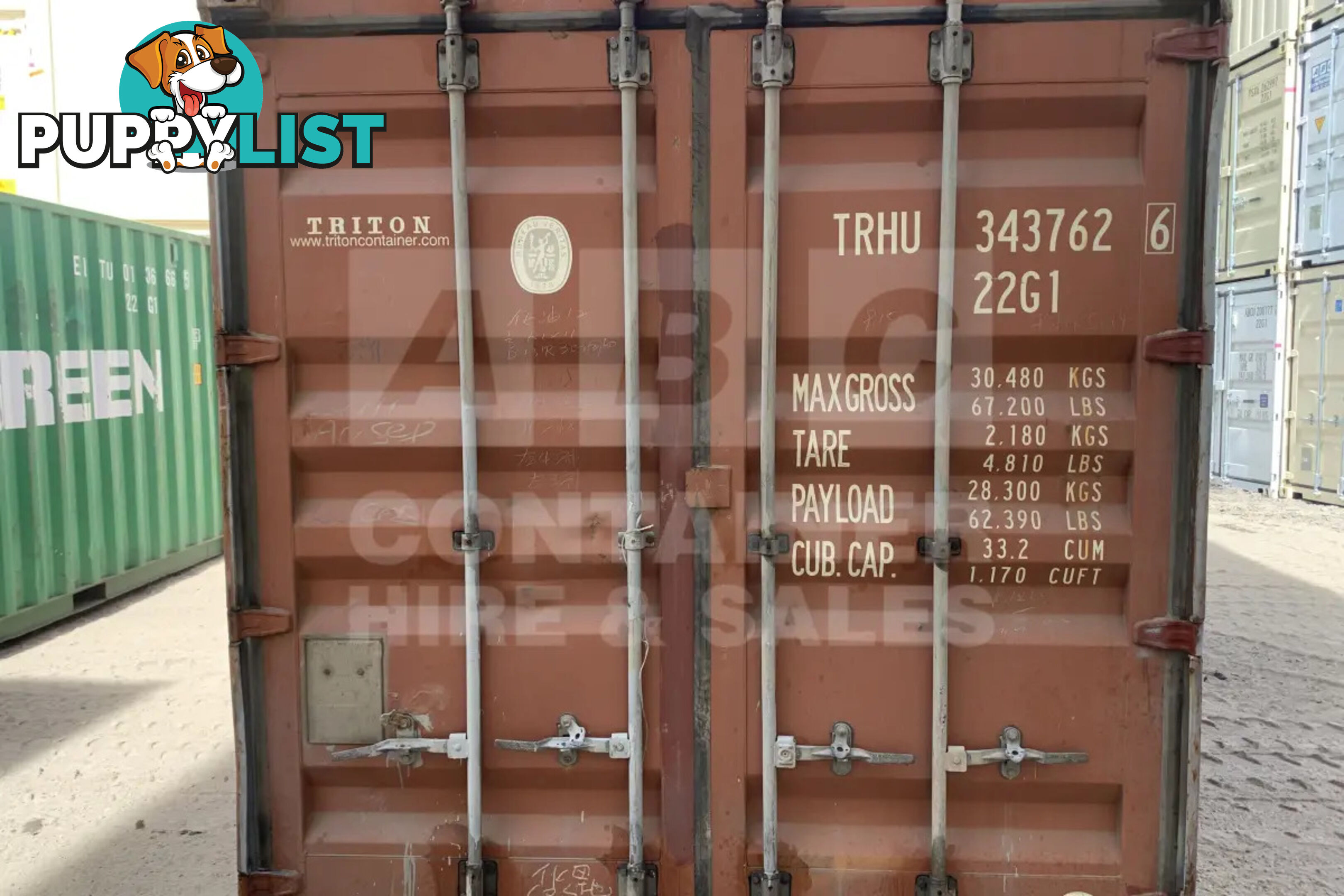 20' STANDARD HEIGHT SHIPPING CONTAINER - in Brisbane