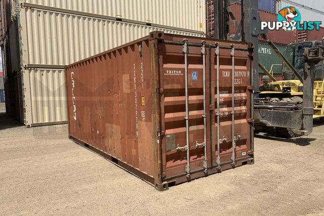 20' STANDARD HEIGHT SHIPPING CONTAINER - in Brisbane