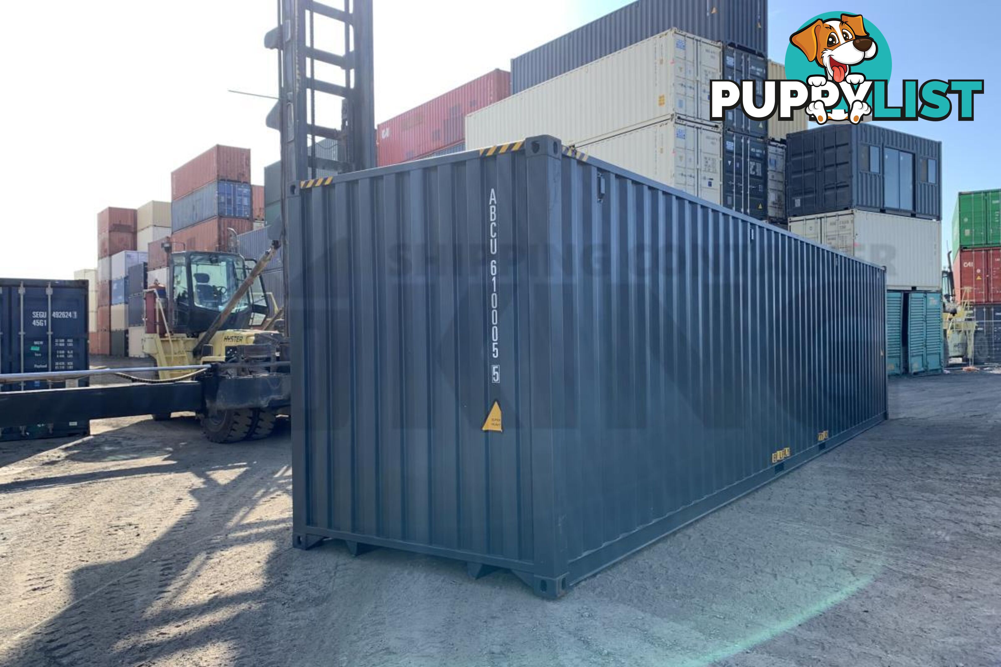 40' HIGH CUBE SHIPPING CONTAINER (STEEL FLOOR) - in Brisbane