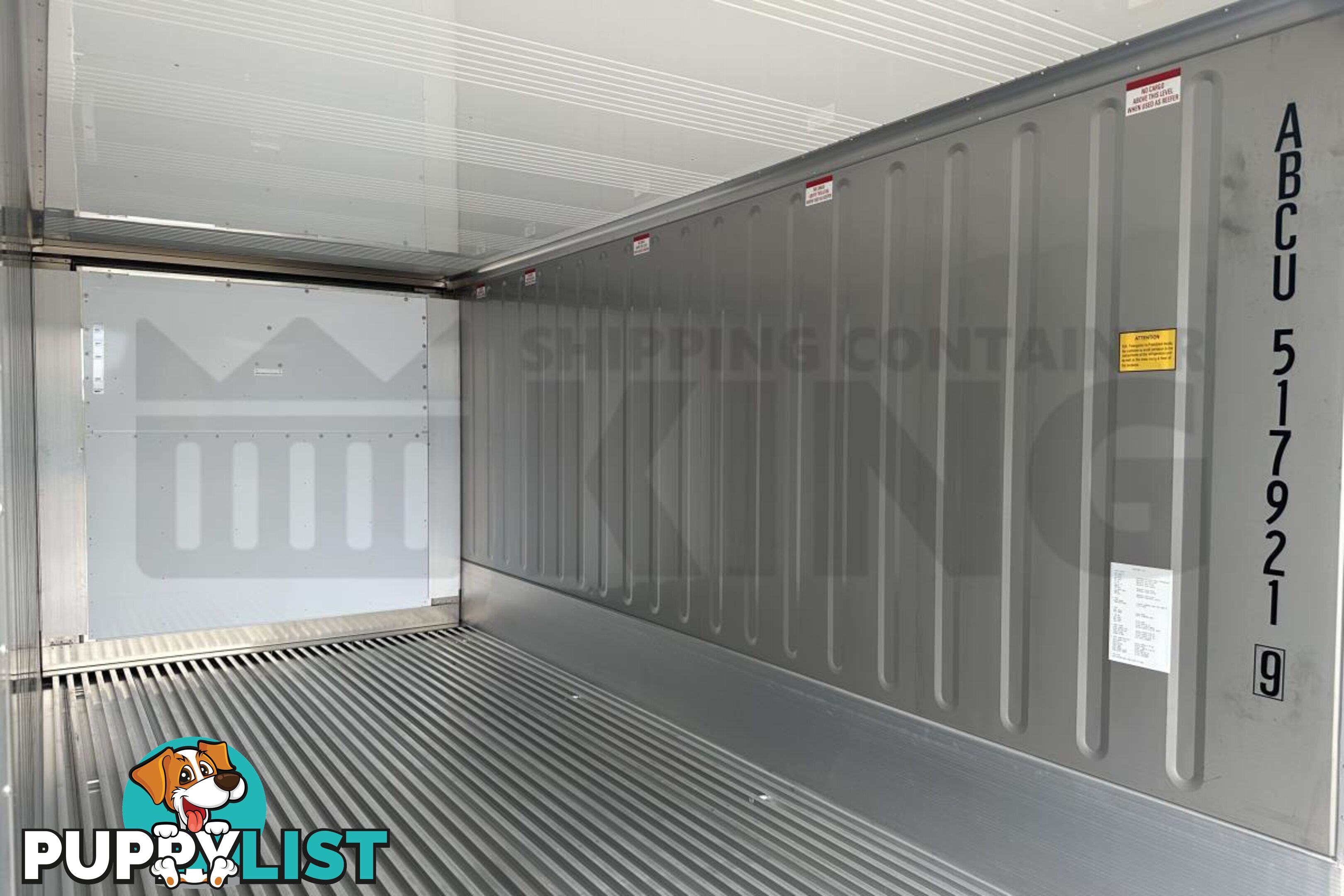 20' STANDARD HEIGHT REFRIGERATED "REEFER" SHIPPING CONTAINER (OPERATIONAL) - in Brisbane