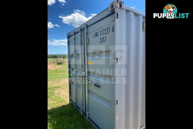 20' STANDARD HEIGHT SHIPPING CONTAINER (DOORS BOTH ENDS)
