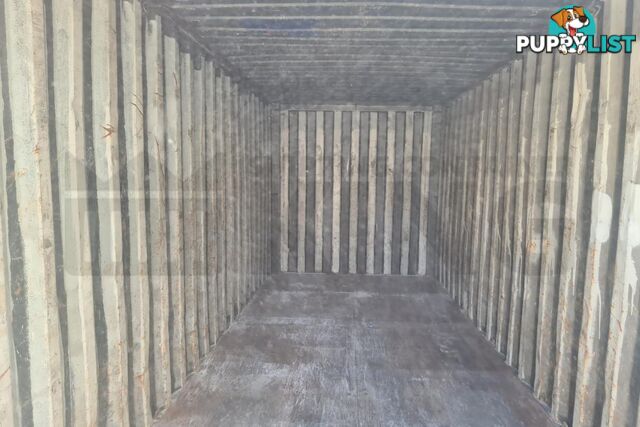 20' STANDARD HEIGHT SHIPPING CONTAINER - in Brisbane