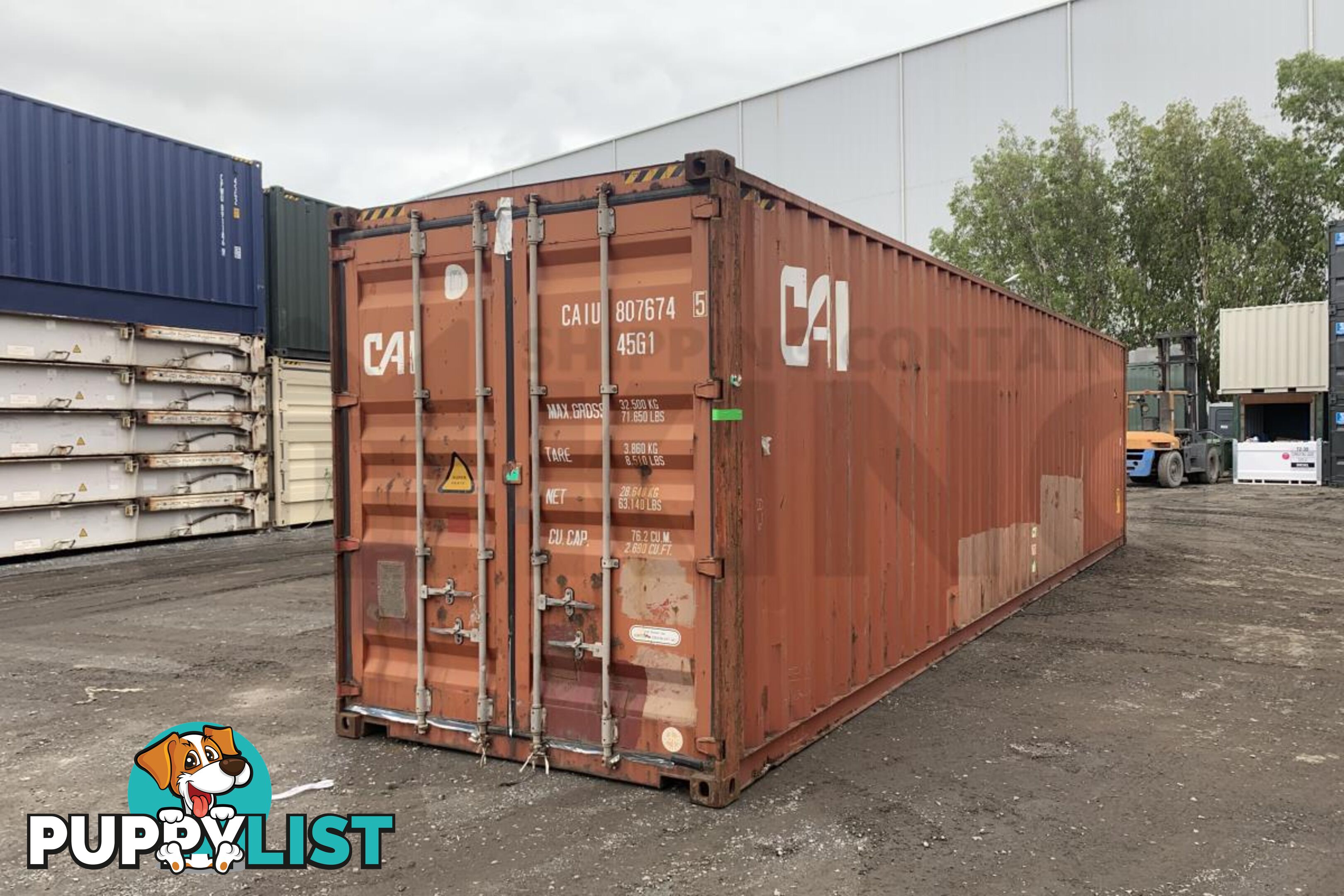 40' HIGH CUBE SHIPPING CONTAINER - in Chinchilla