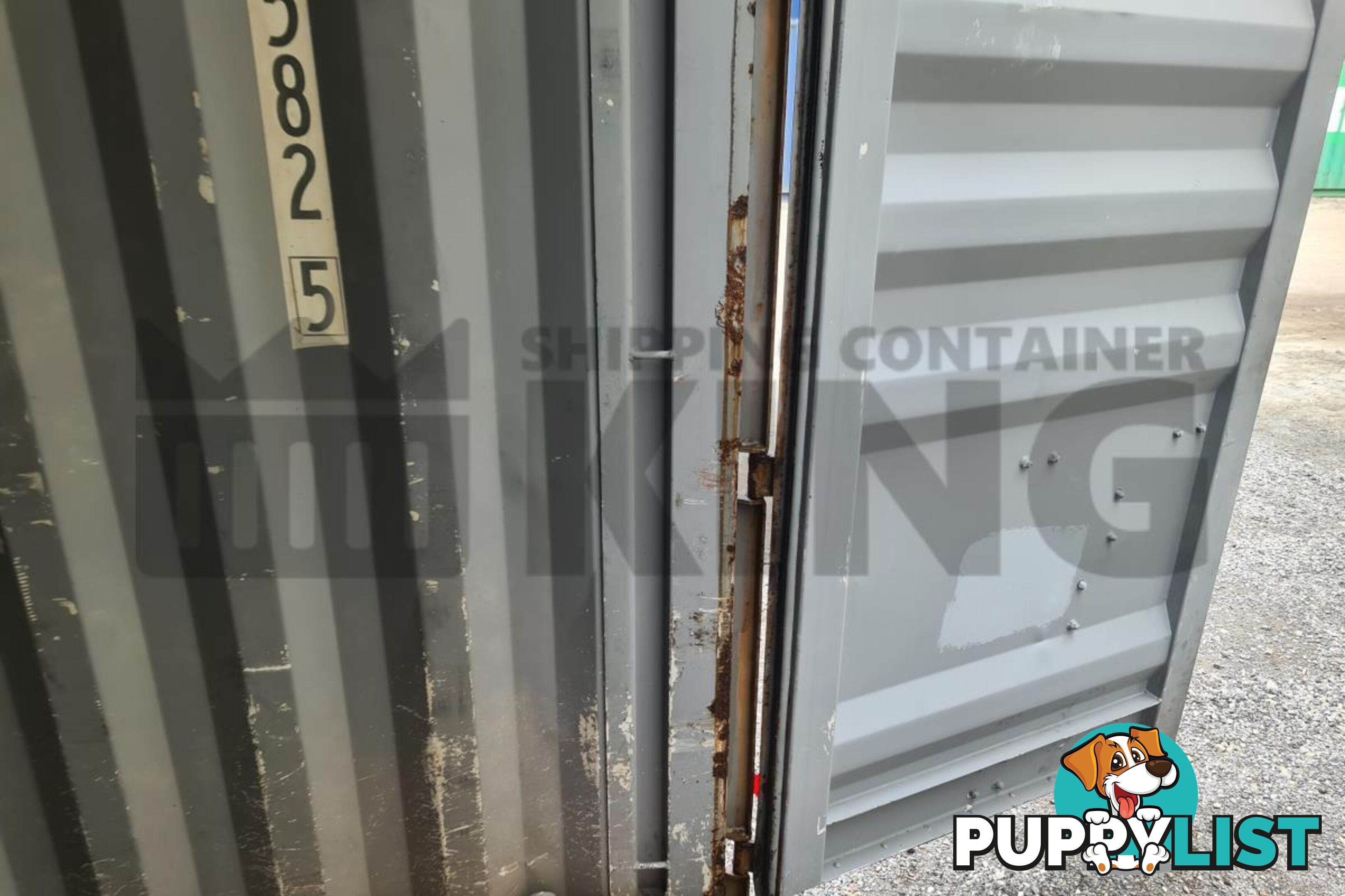 40' HIGH CUBE SHIPPING CONTAINER - in Brisbane