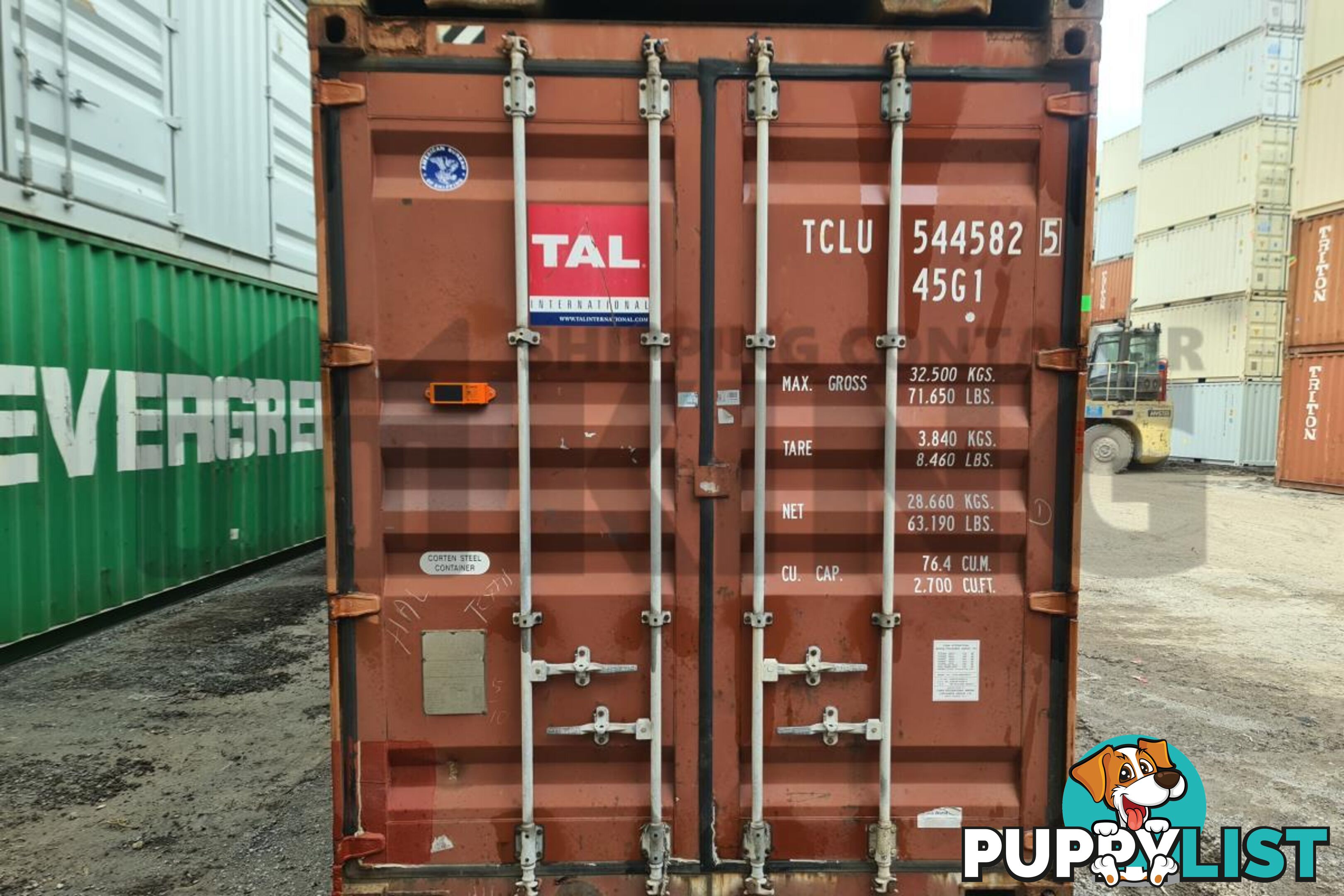 40' HIGH CUBE SHIPPING CONTAINER - in Brisbane