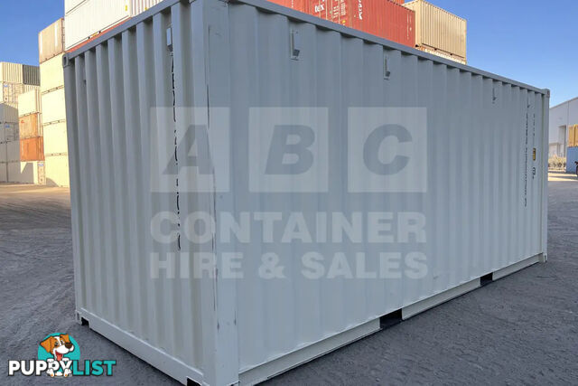 20' STANDARD HEIGHT SHIPPING CONTAINER - in Cairns