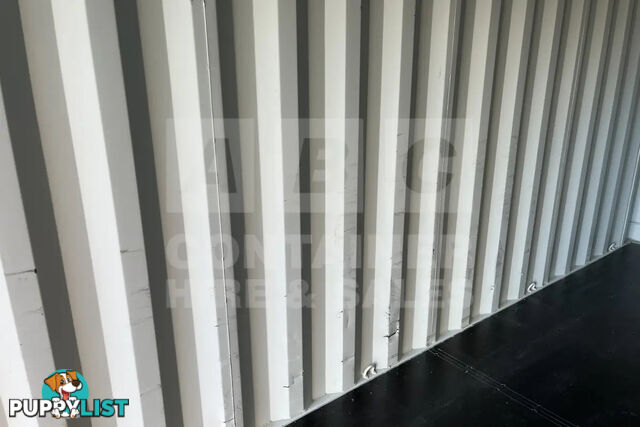 20' STANDARD HEIGHT SHIPPING CONTAINER - in Cairns