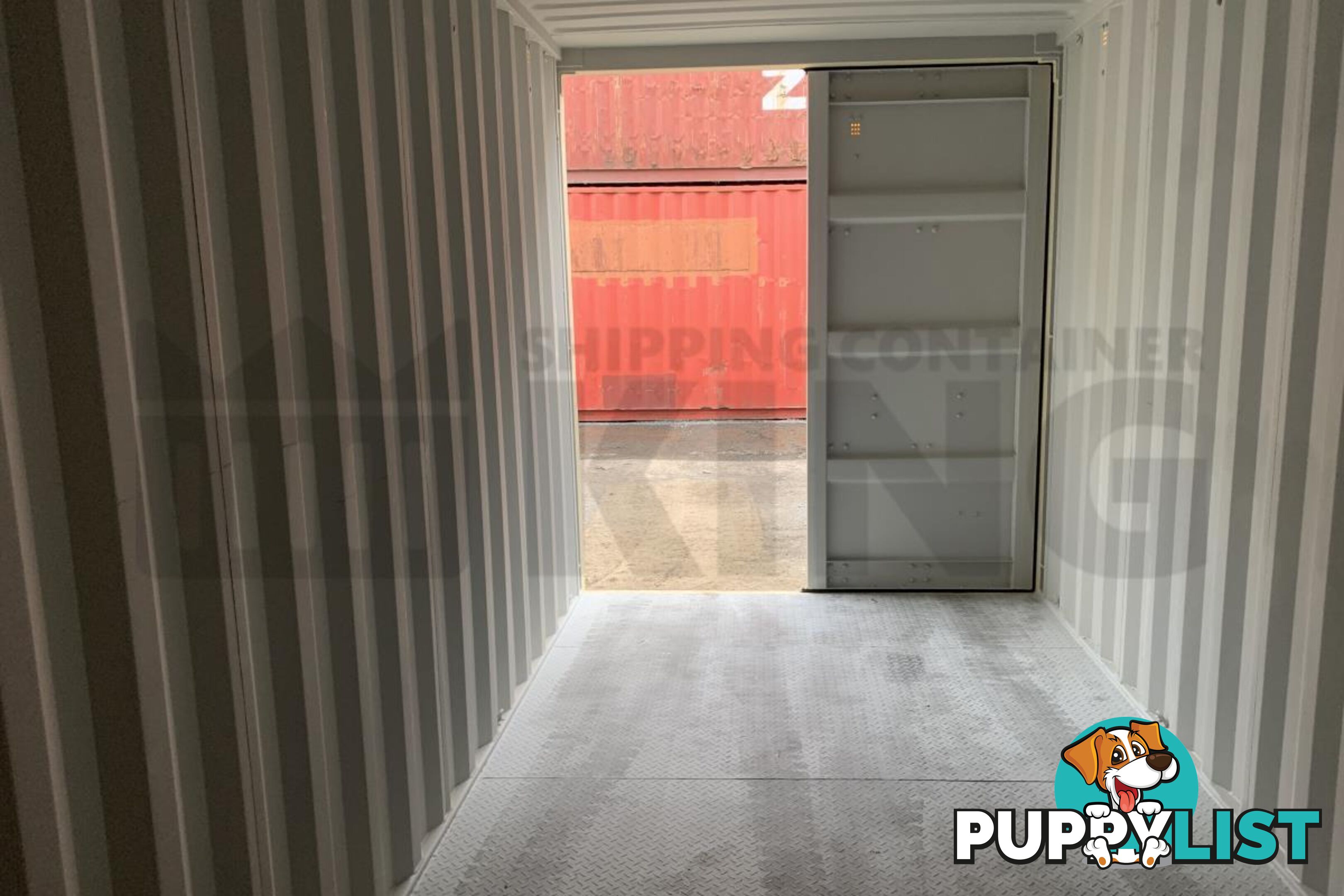 20' HIGH CUBE SHIPPING CONTAINER (STEEL FLOOR) - in Brisbane