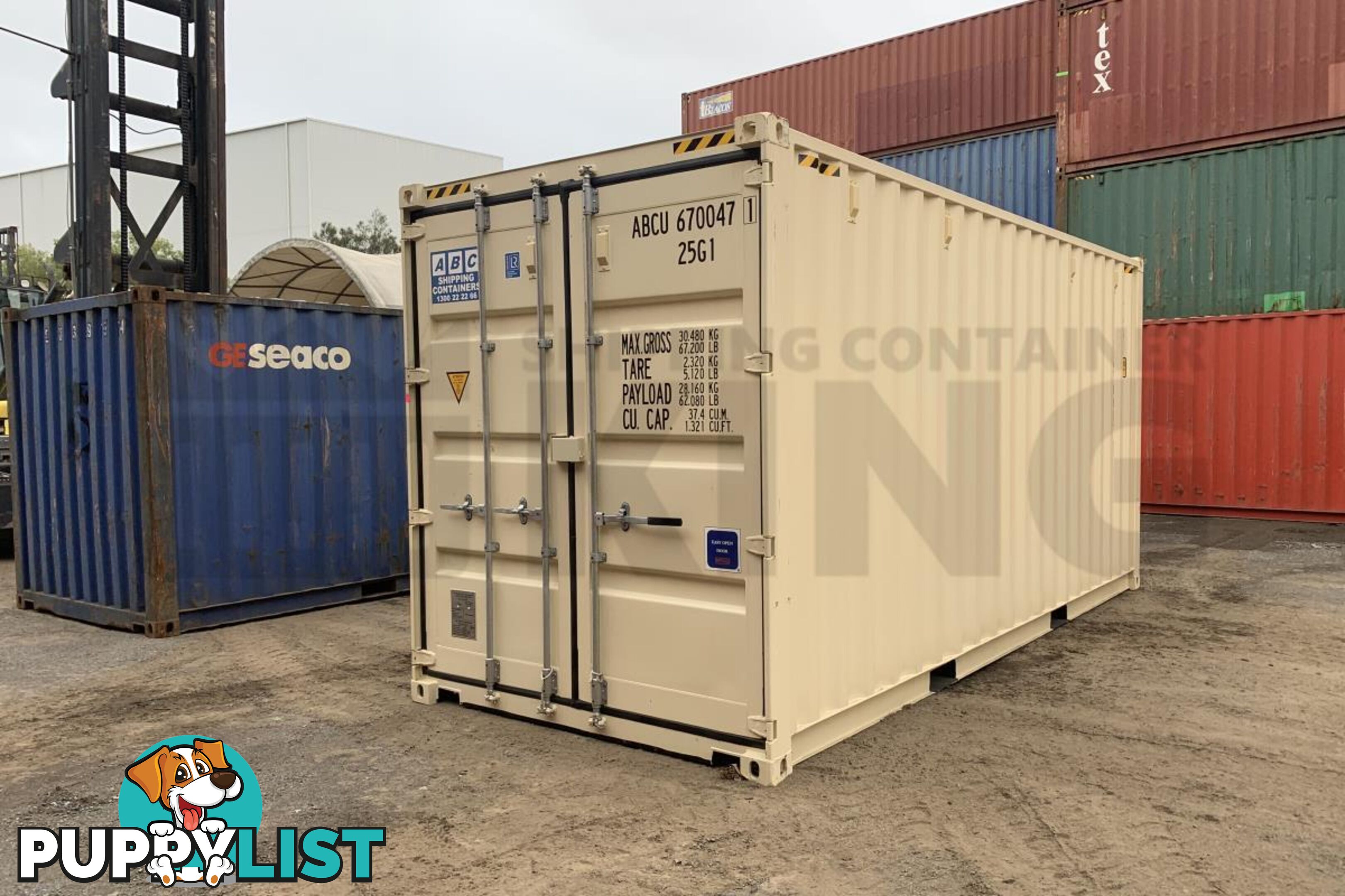 20' HIGH CUBE SHIPPING CONTAINER (STEEL FLOOR) - in Brisbane