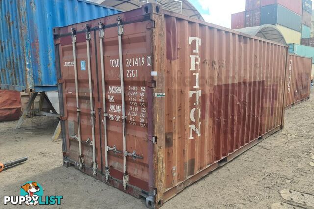 20' STANDARD HEIGHT SHIPPING CONTAINER - in Brisbane