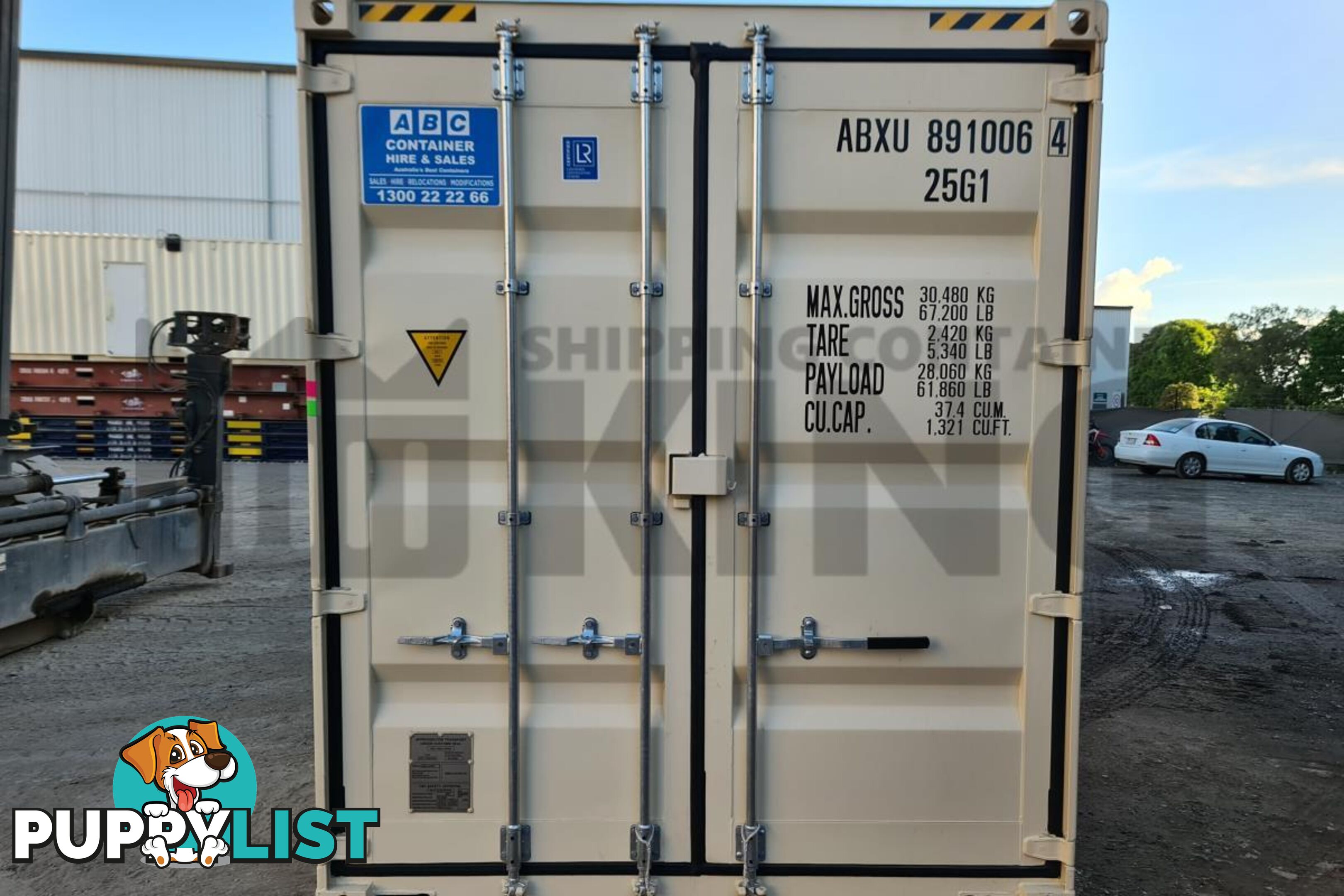 20' HIGH CUBE SHIPPING CONTAINER (STEEL FLOOR) - in Brisbane