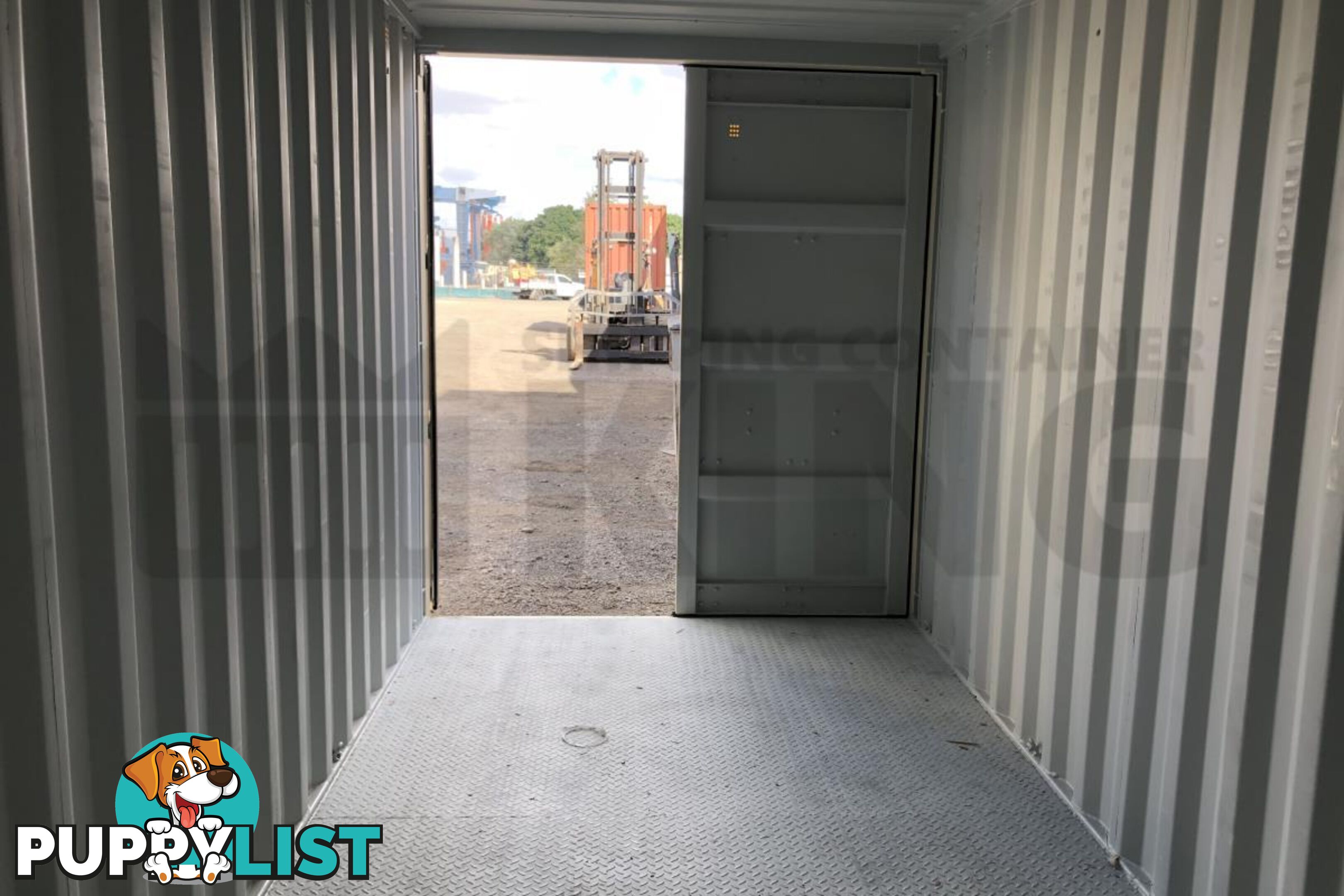 20' HIGH CUBE SHIPPING CONTAINER (STEEL FLOOR) - in Rockhampton