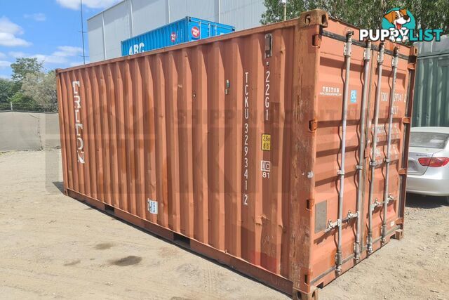 20' STANDARD HEIGHT SHIPPING CONTAINER - in Brisbane