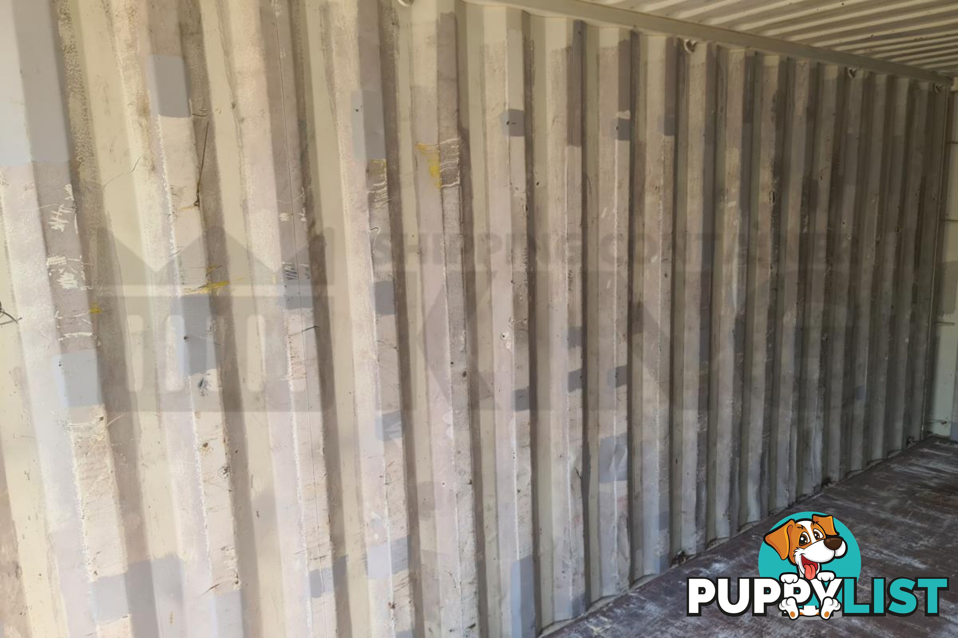 20' STANDARD HEIGHT SHIPPING CONTAINER - in Brisbane