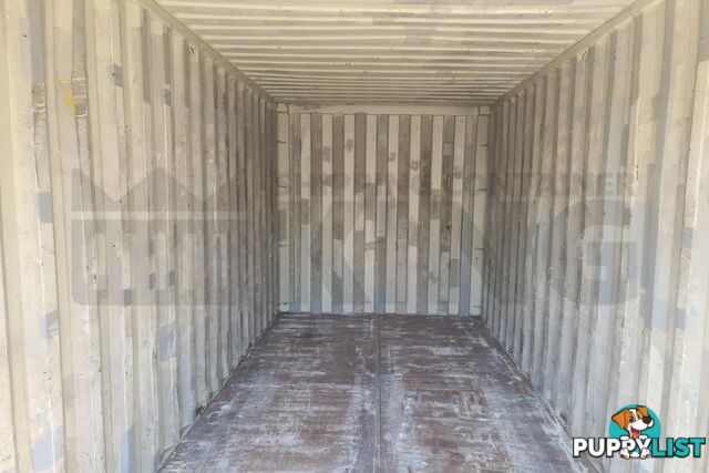 20' STANDARD HEIGHT SHIPPING CONTAINER - in Brisbane