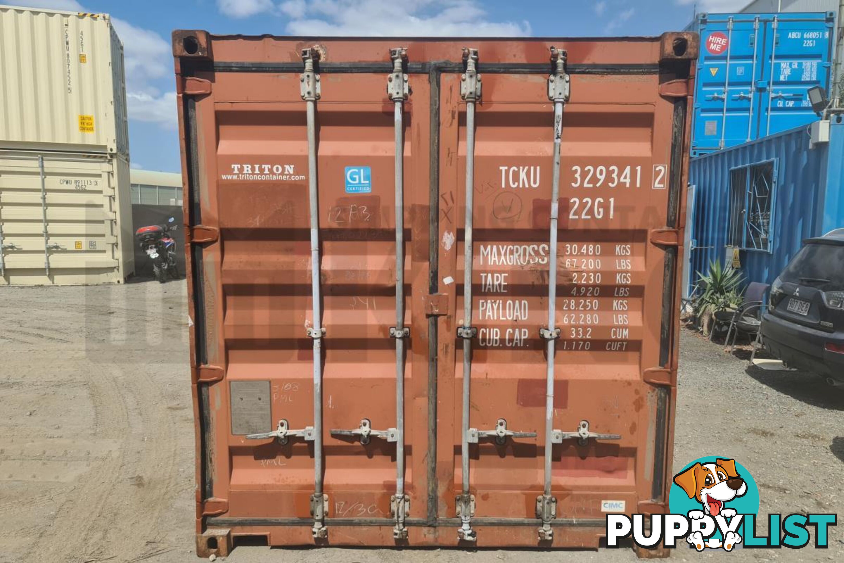 20' STANDARD HEIGHT SHIPPING CONTAINER - in Brisbane