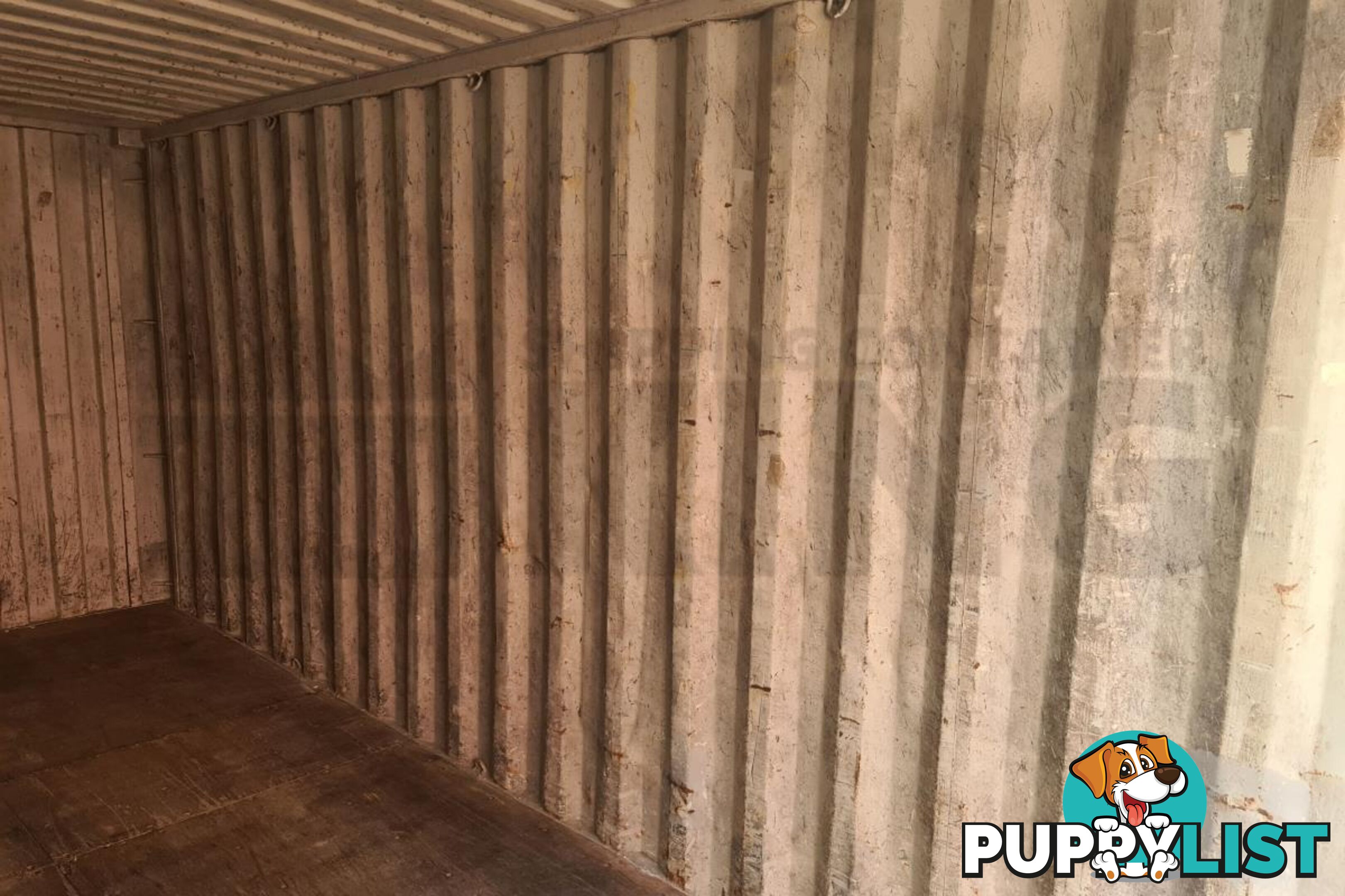 20' STANDARD HEIGHT SHIPPING CONTAINER - in Townsville