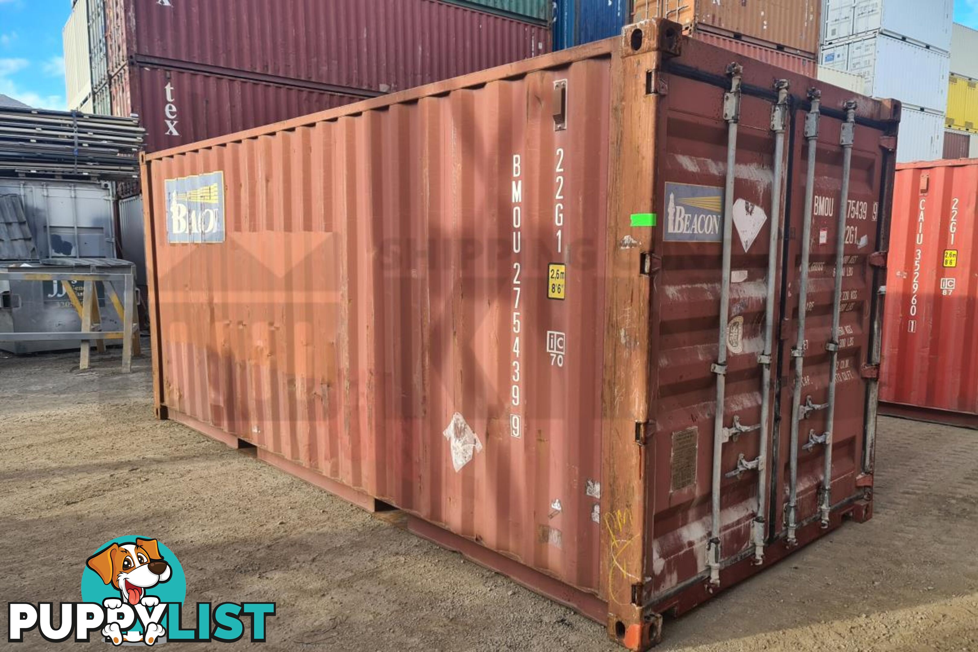 20' STANDARD HEIGHT SHIPPING CONTAINER - in Townsville