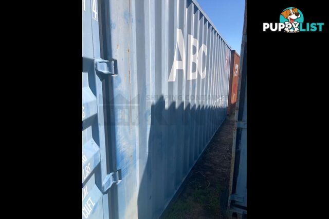 20' STANDARD HEIGHT SHIPPING CONTAINER - in Chinchilla