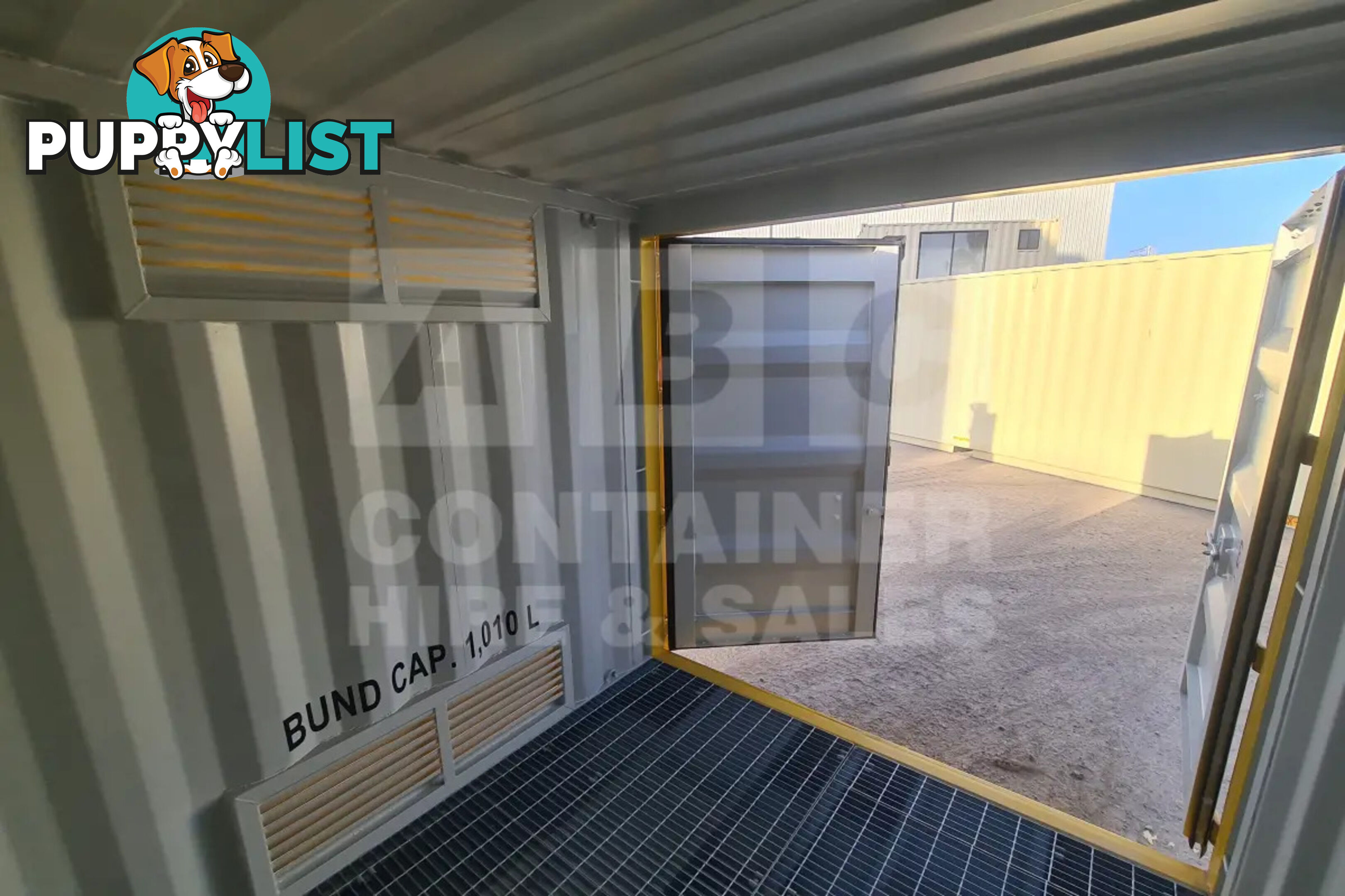 8' DANGEROUS GOODS SHIPPING CONTAINER (4 CORNER POST)
