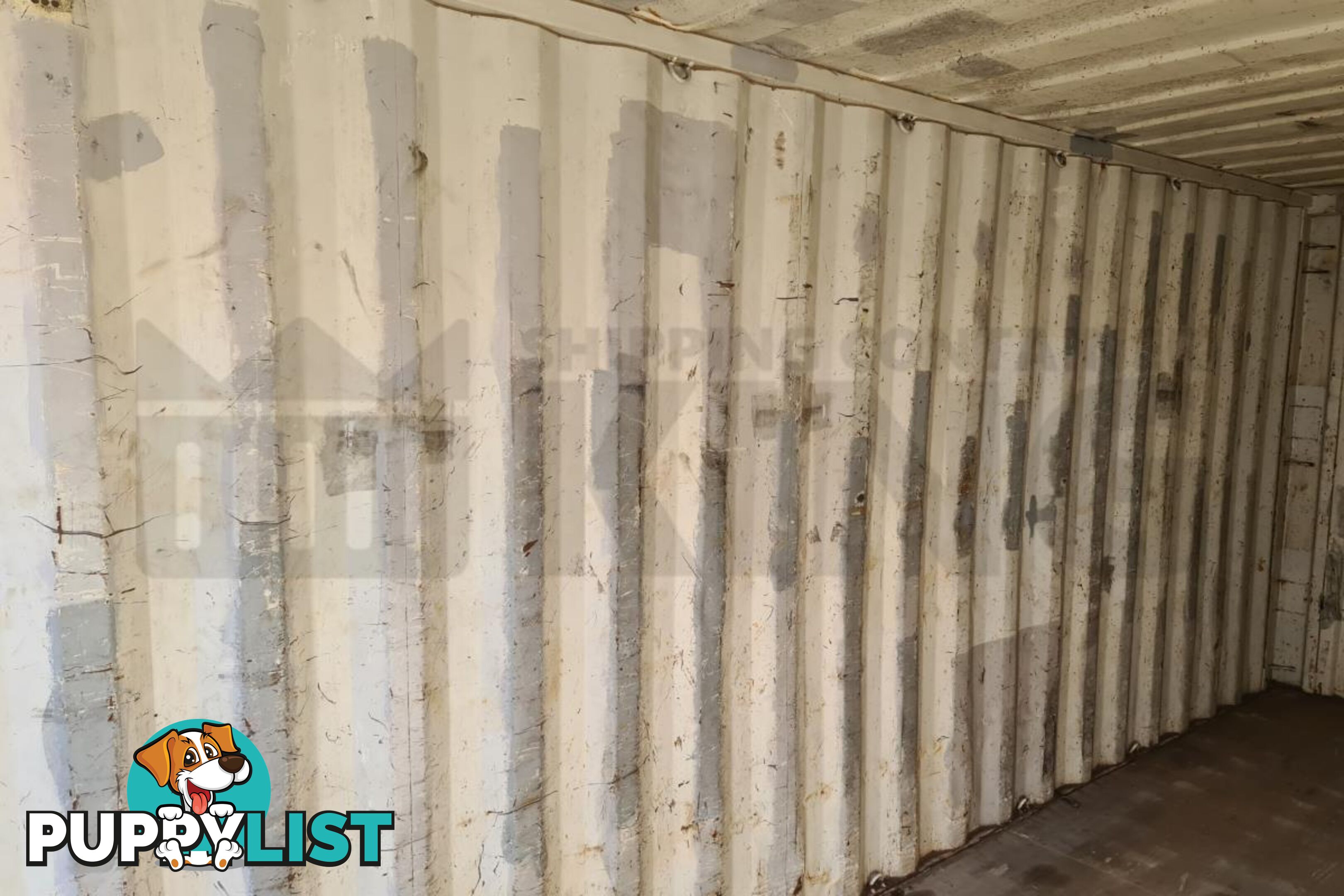 20' STANDARD HEIGHT SHIPPING CONTAINER - in Brisbane