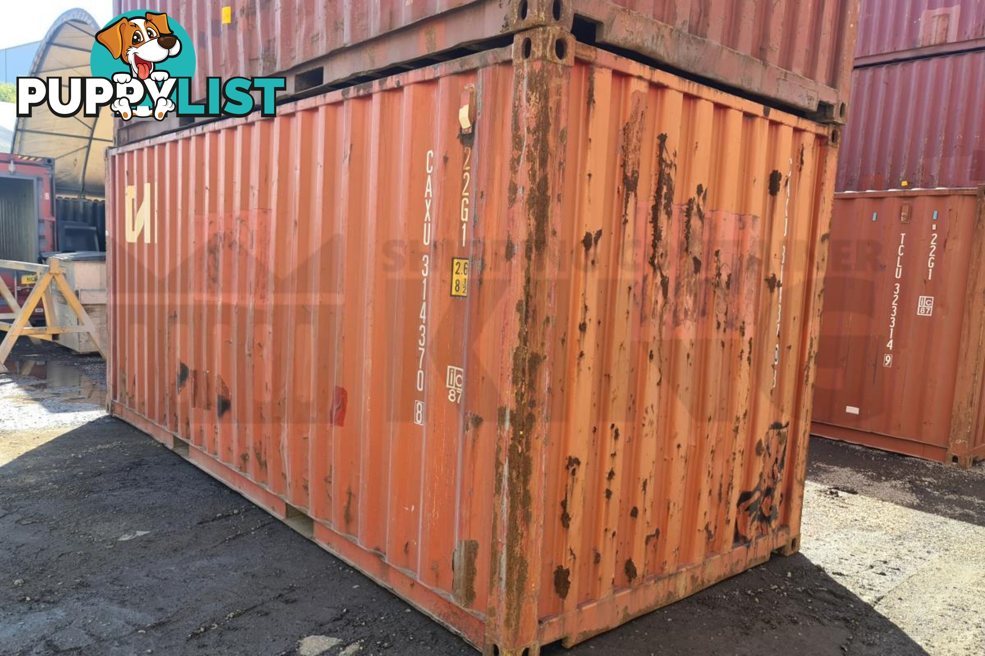 20' STANDARD HEIGHT SHIPPING CONTAINER - in Brisbane