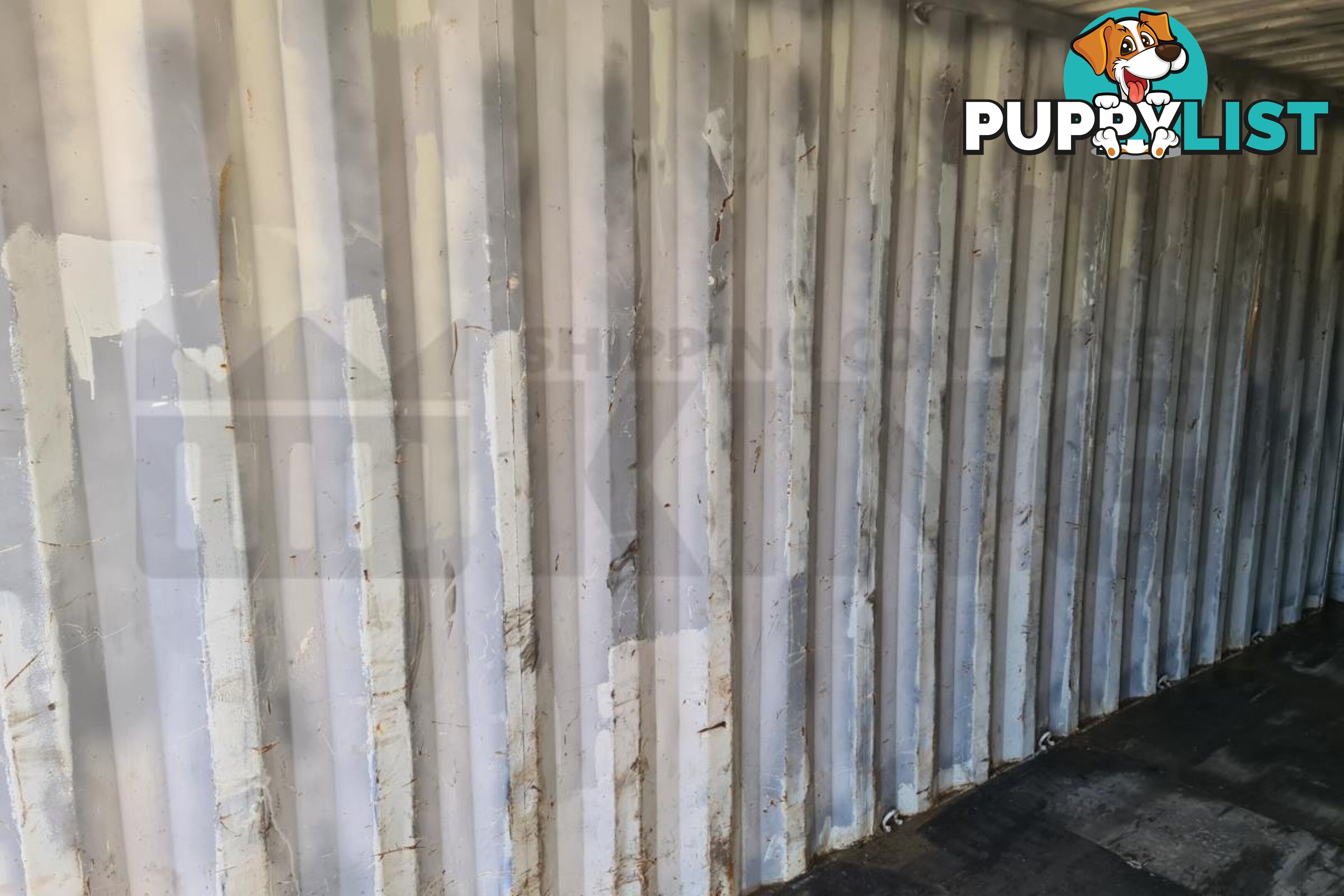 20' STANDARD HEIGHT SHIPPING CONTAINER - in Brisbane