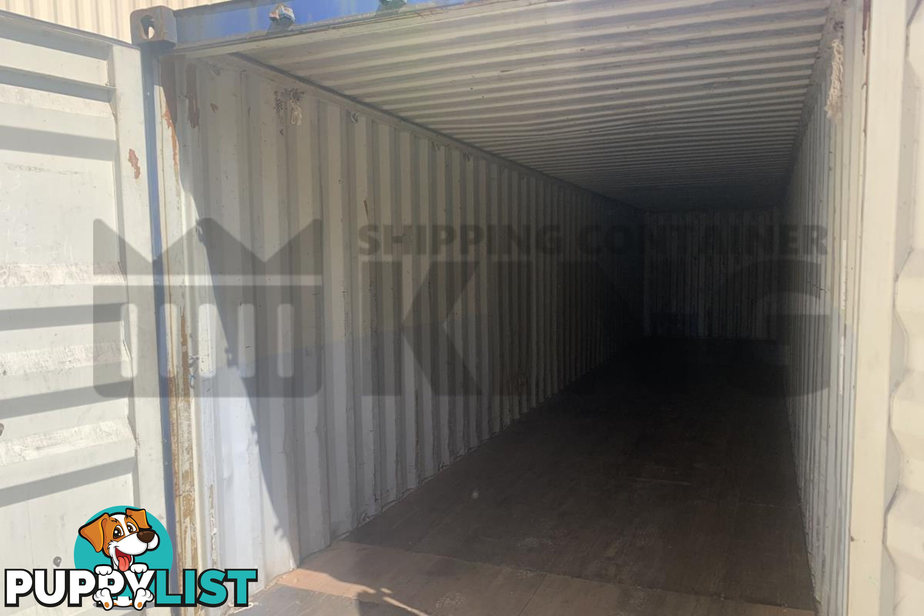 40' STANDARD HEIGHT SHIPPING CONTAINER
