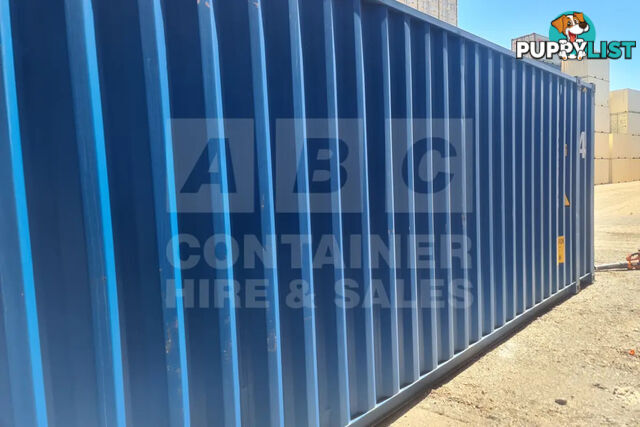 45' LONG HIGH CUBE DRY 45' X 9'6'' X 8'/8'2'' - in Brisbane