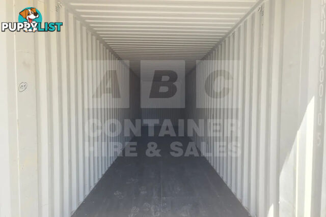 45' LONG HIGH CUBE DRY 45' X 9'6'' X 8'/8'2'' - in Brisbane